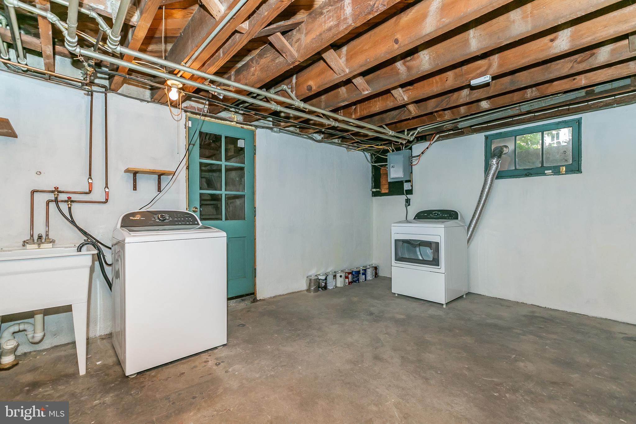 GREATER HOMELAND HISTORIC DISTRICT - Residential