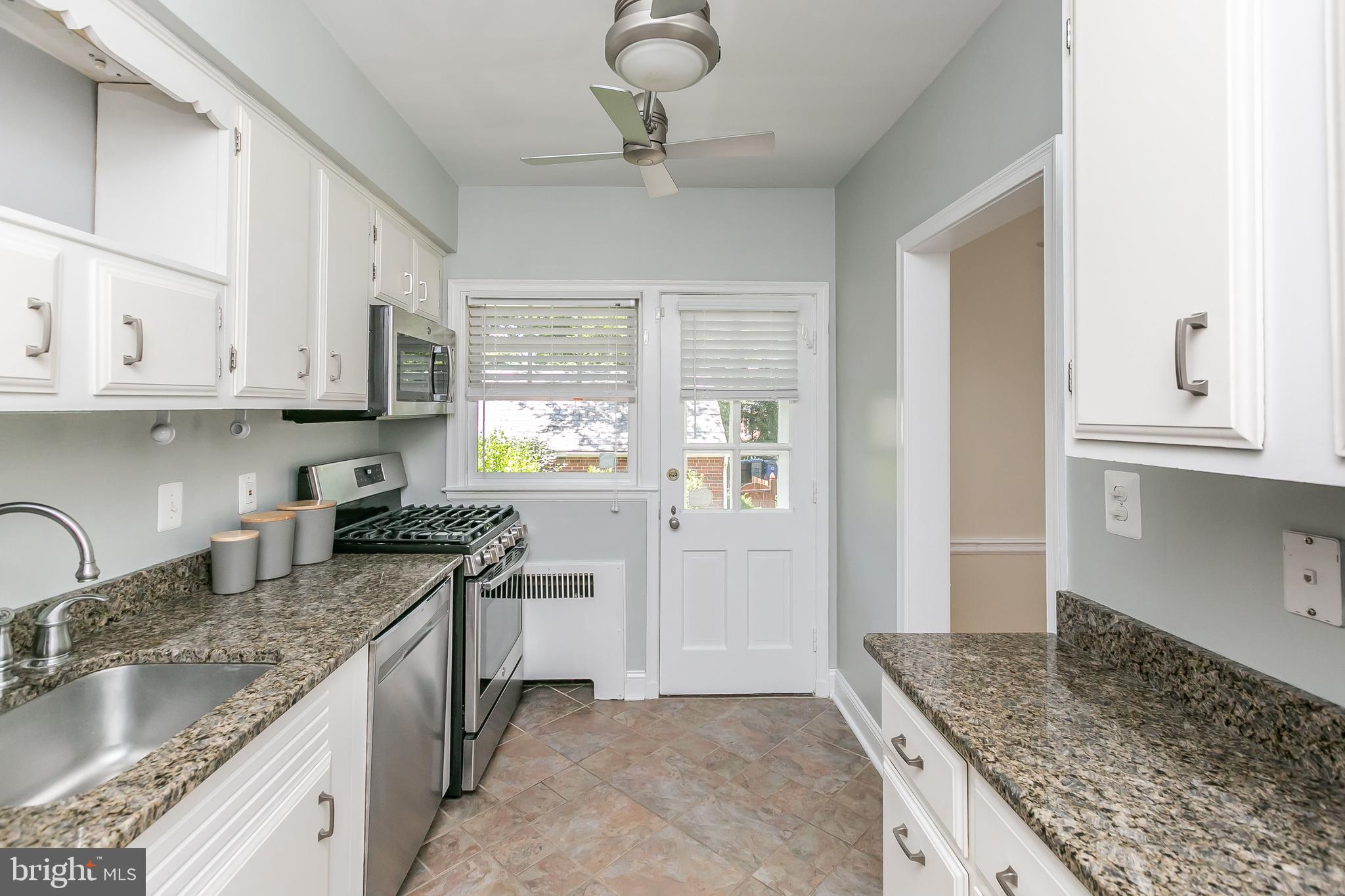 GREATER HOMELAND HISTORIC DISTRICT - Residential