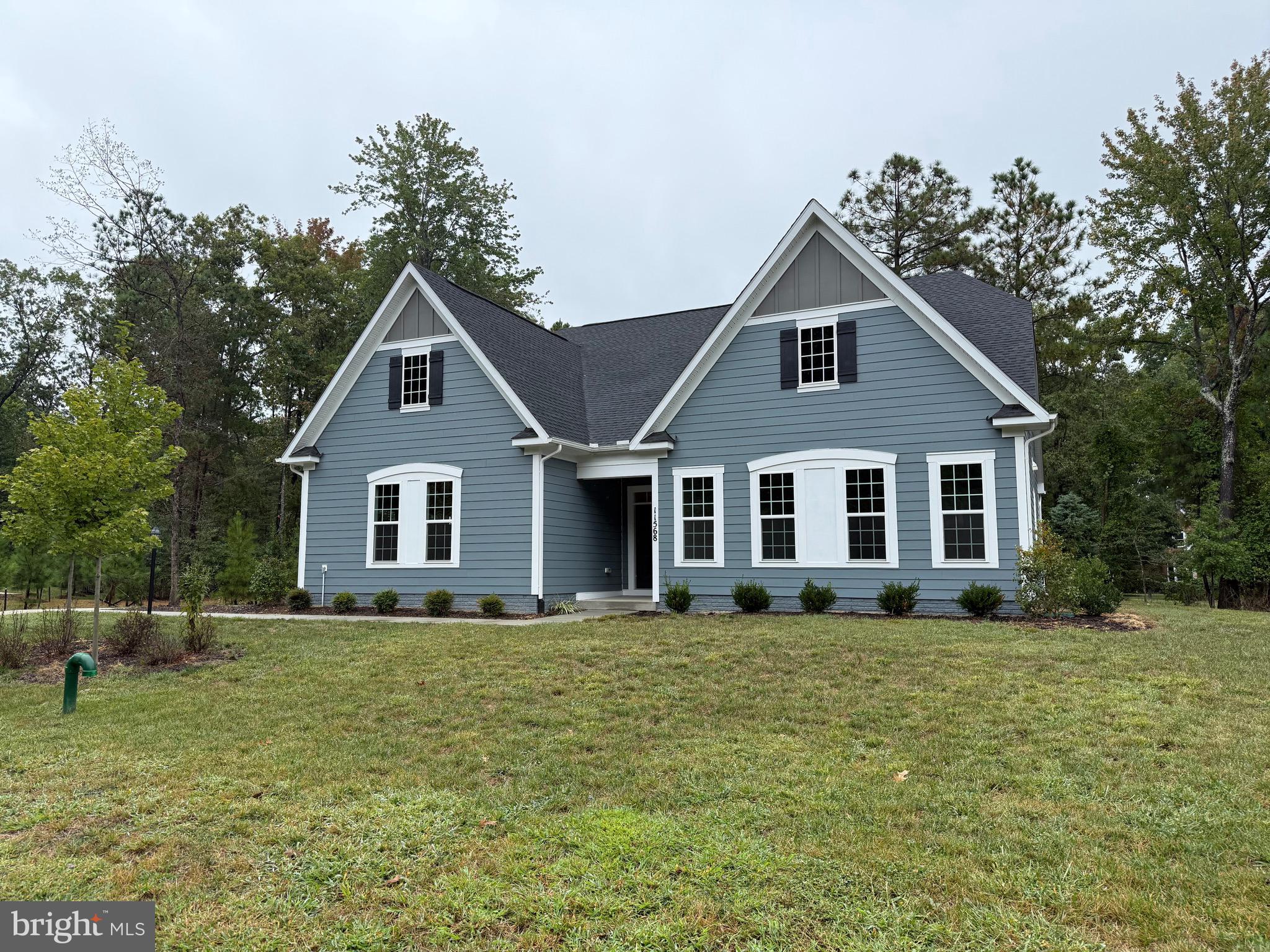 11568 BEACON HILL COURT