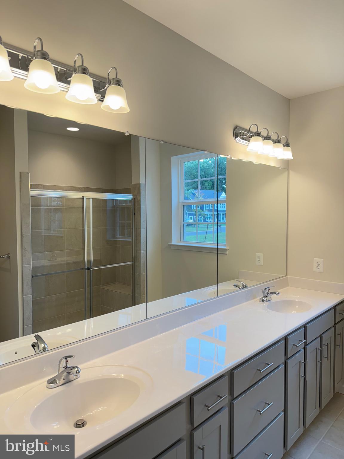 SWAN POINT - Residential