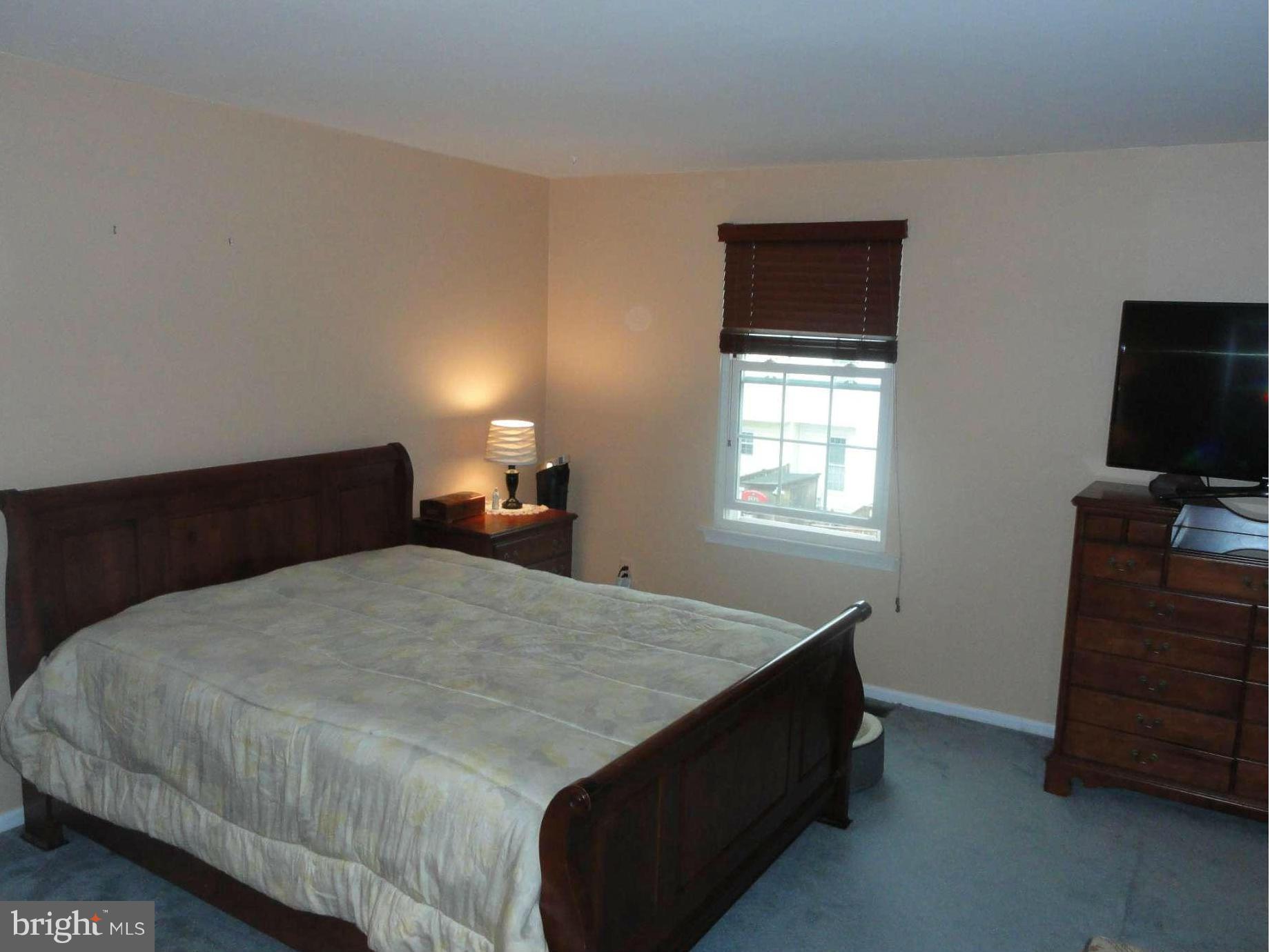 FRANKLIN FARM - Residential Lease