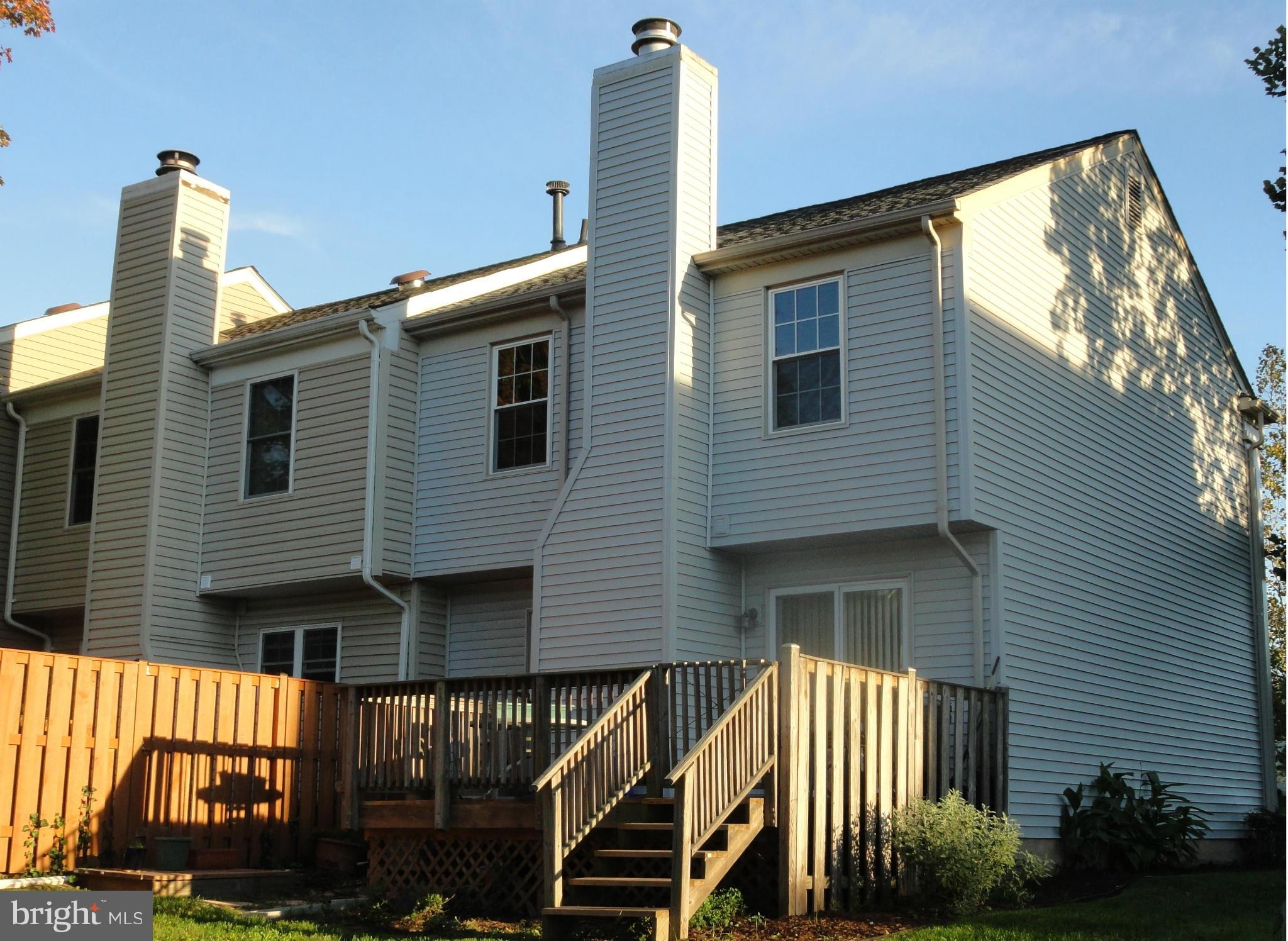 FRANKLIN FARM - Residential Lease