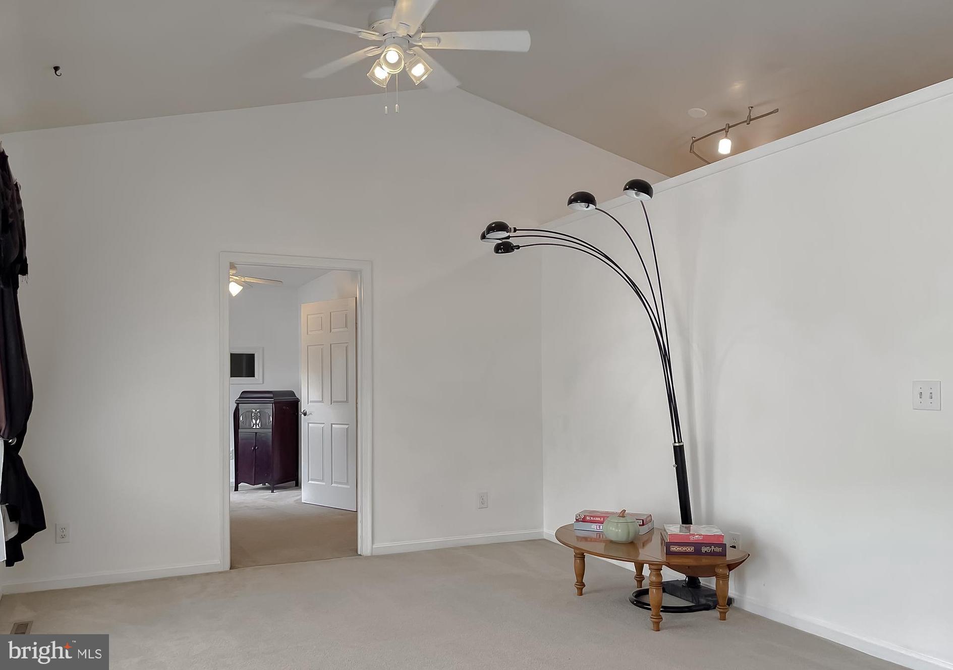 GREENBRIER - Residential