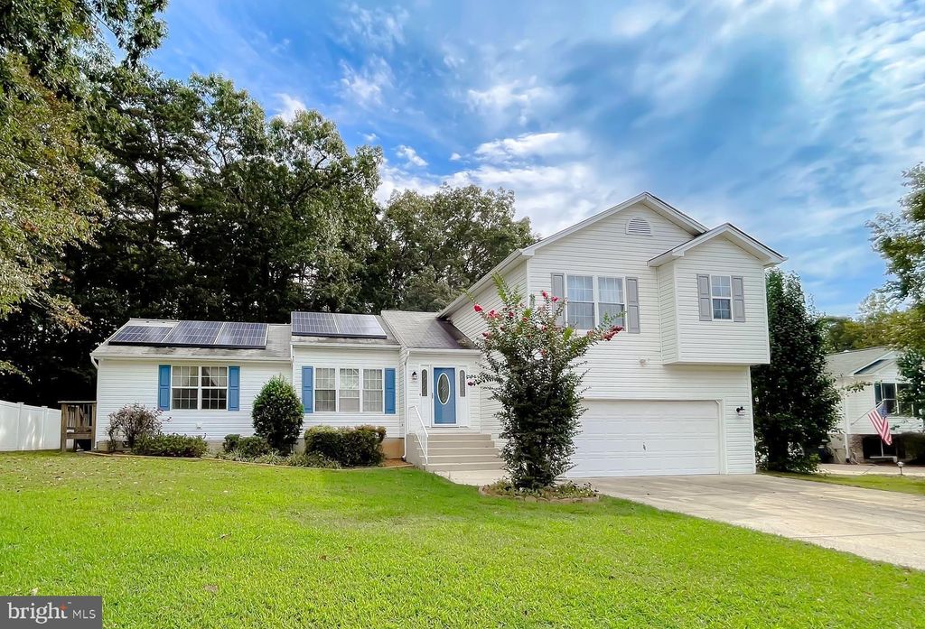 Photo of 20804 Red Rose Court, LEXINGTON PARK, MD 20653 (MLS # MDSM2027270)