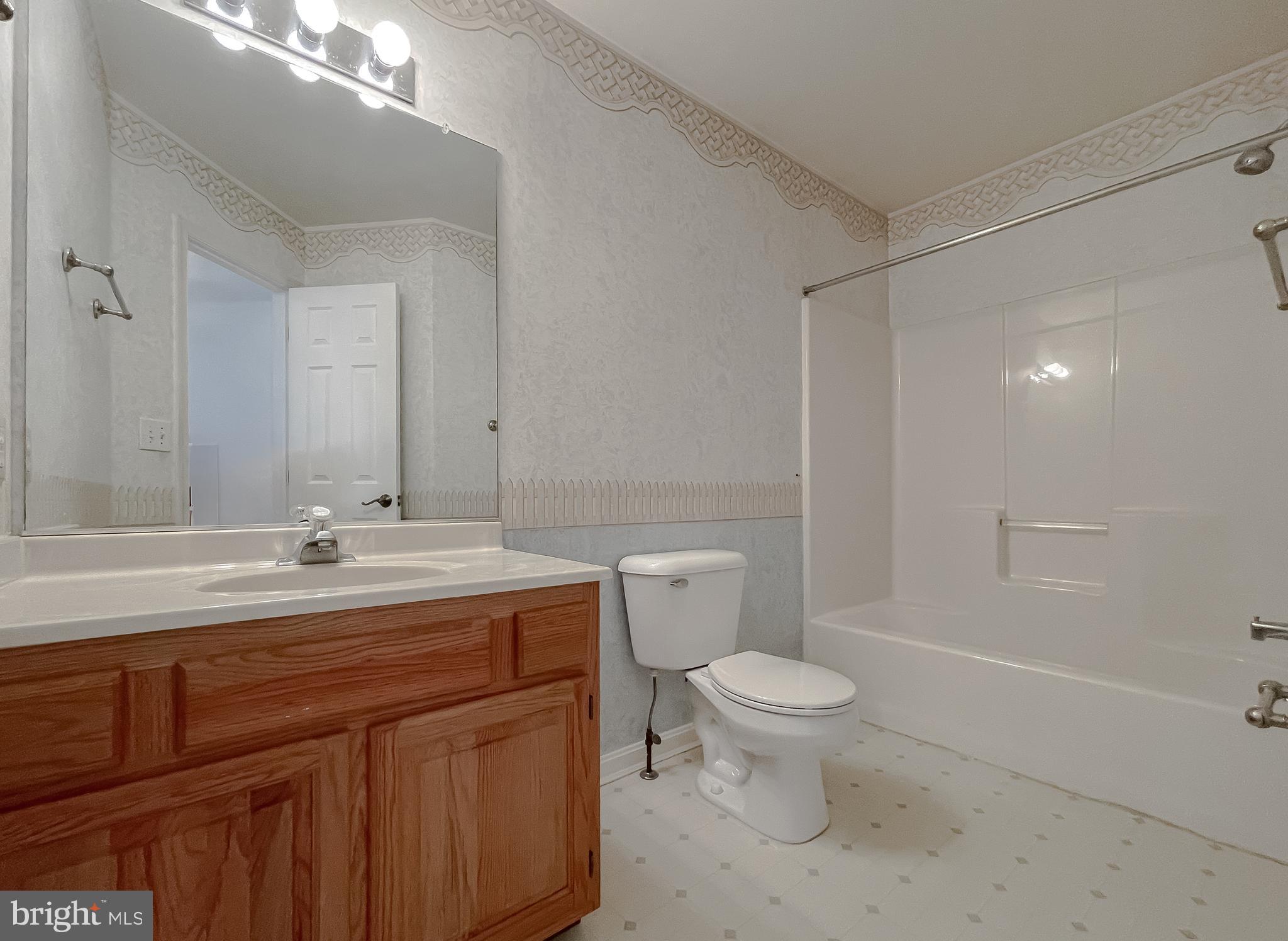 GREENBRIER - Residential