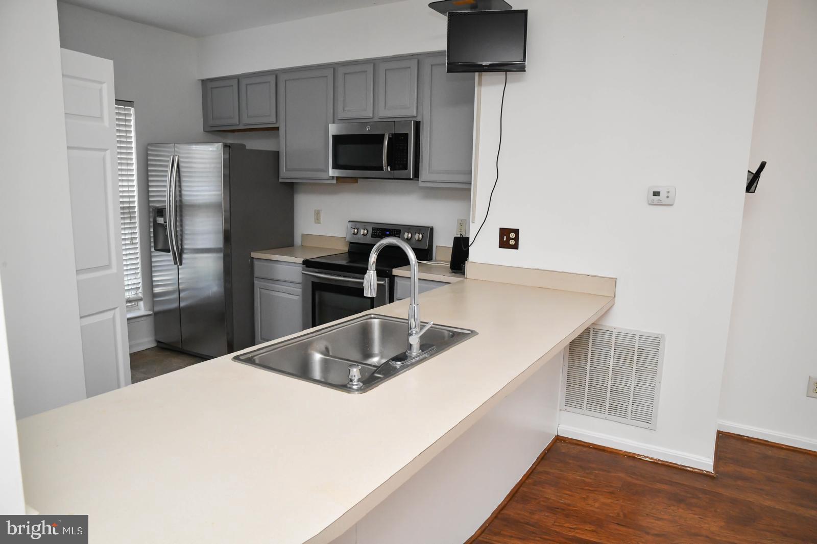 GRANDE VIEW PARK - Residential