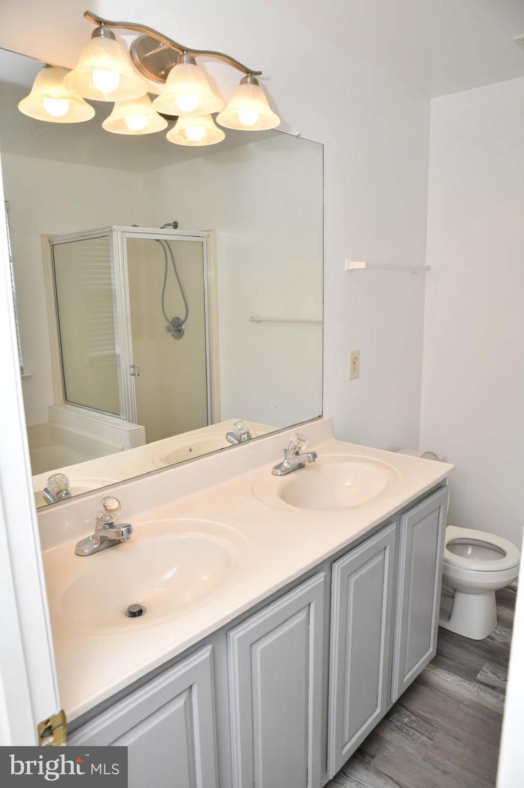 GRANDE VIEW PARK - Residential