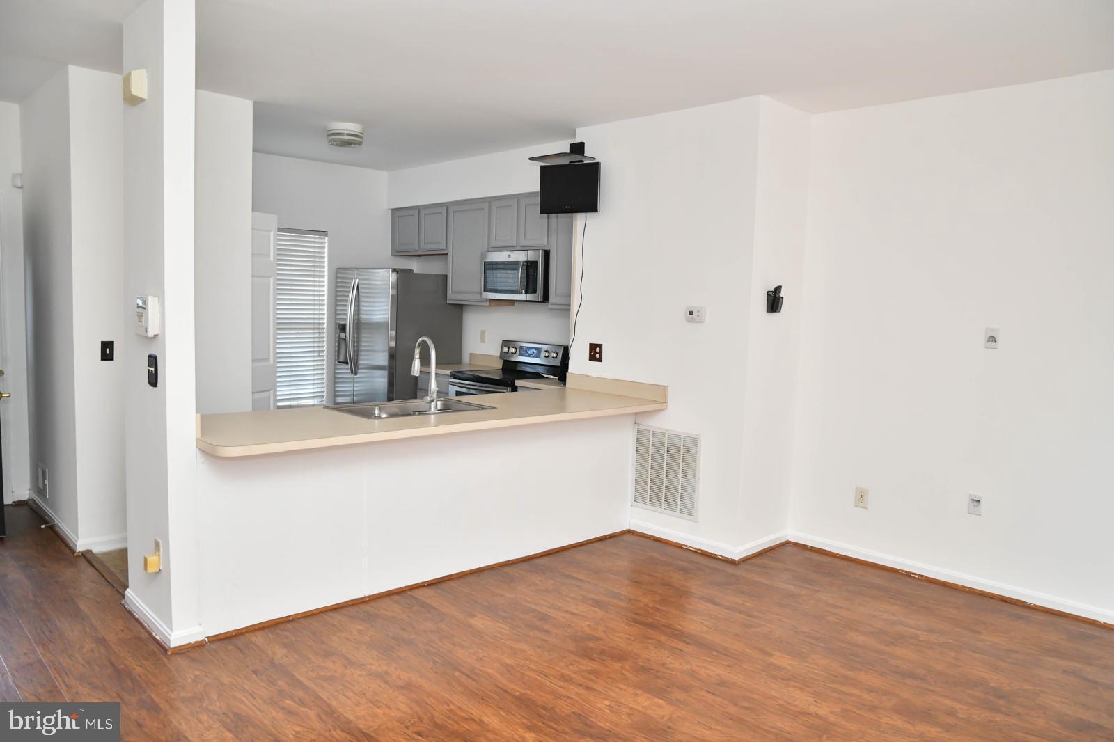 GRANDE VIEW PARK - Residential