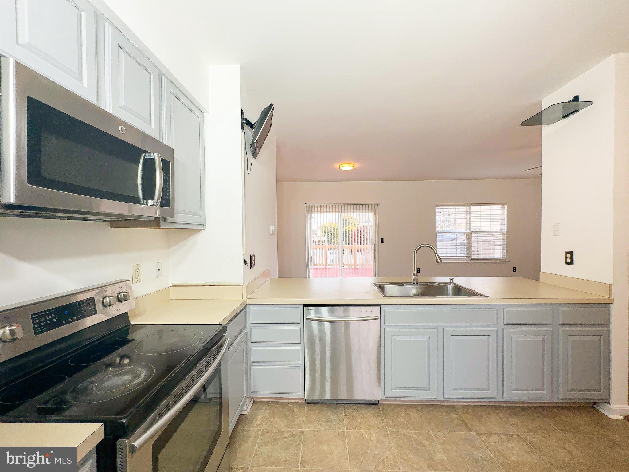 GRANDE VIEW PARK - Residential