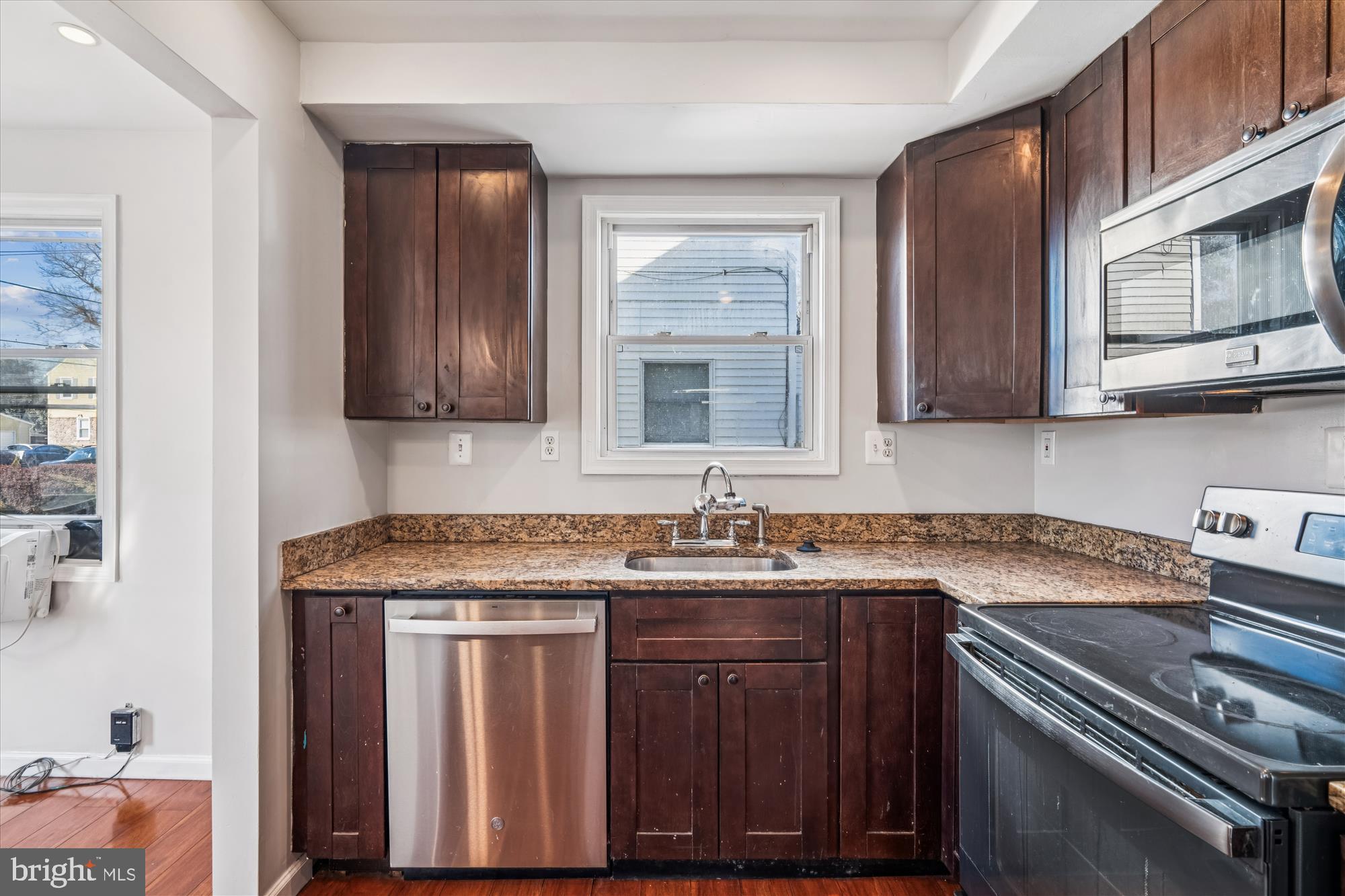 GREEN MEADOWS - Residential