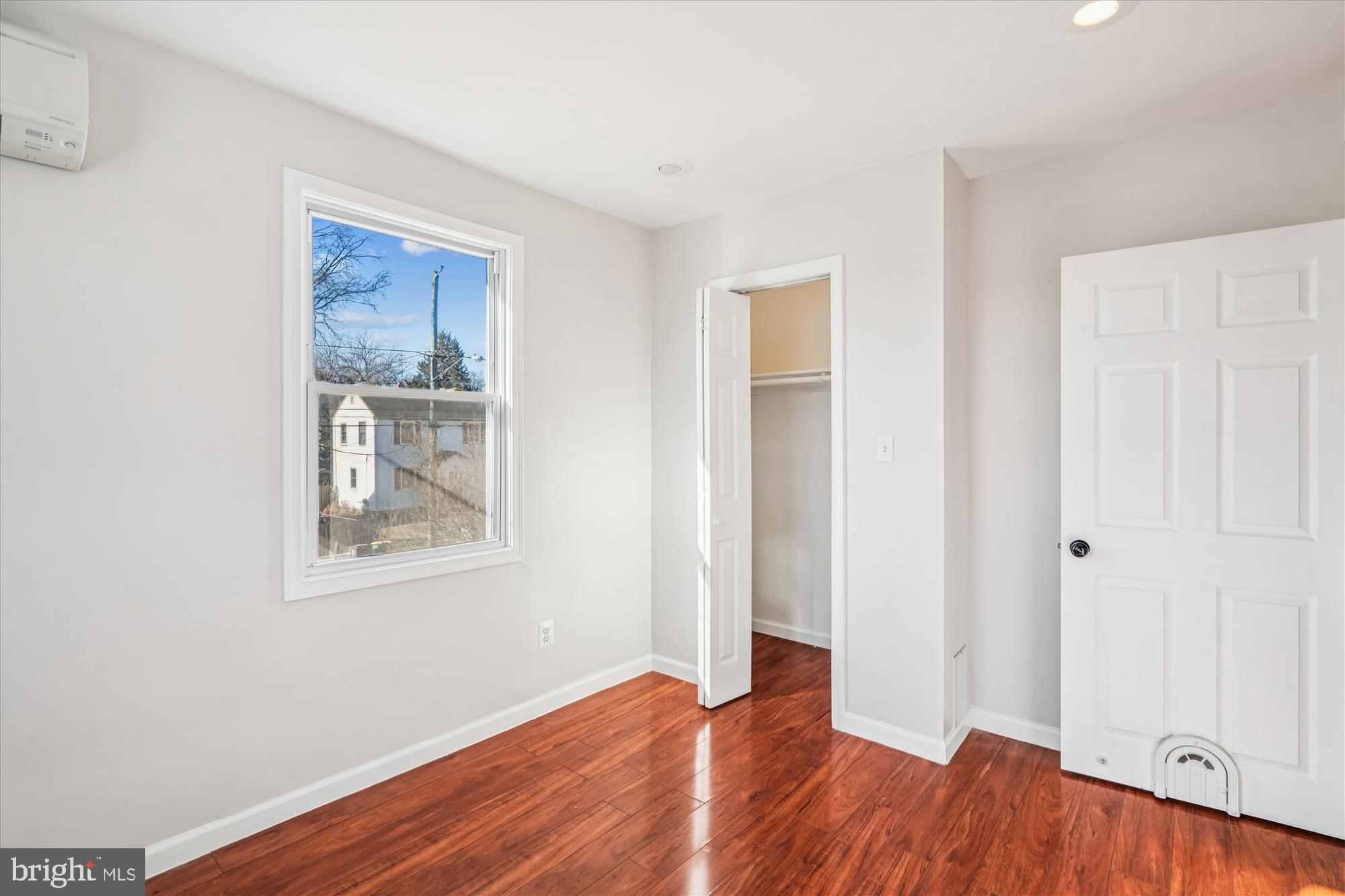 GREEN MEADOWS - Residential