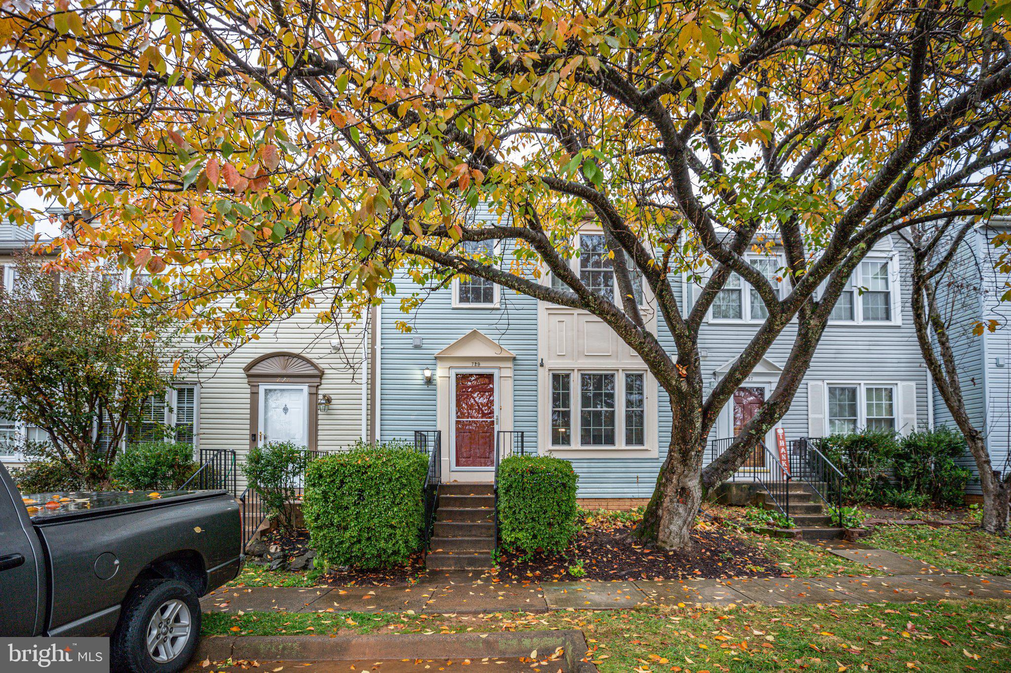 OAK SPRINGS - Residential Lease