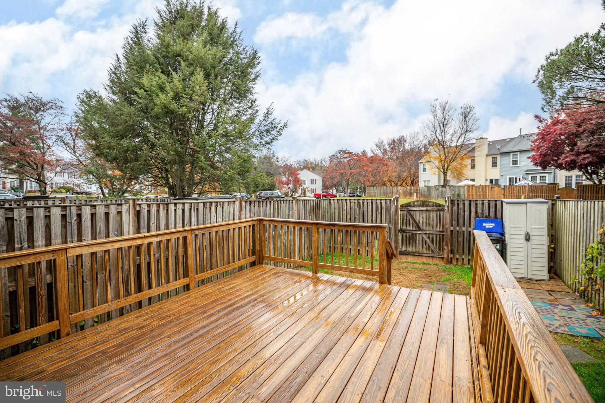 OAK SPRINGS - Residential Lease