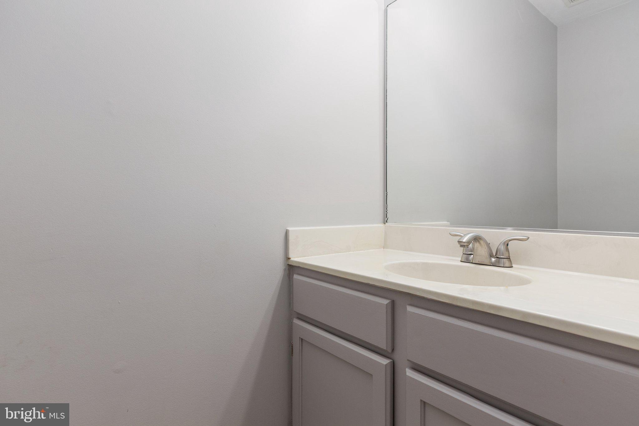 OAK SPRINGS - Residential Lease