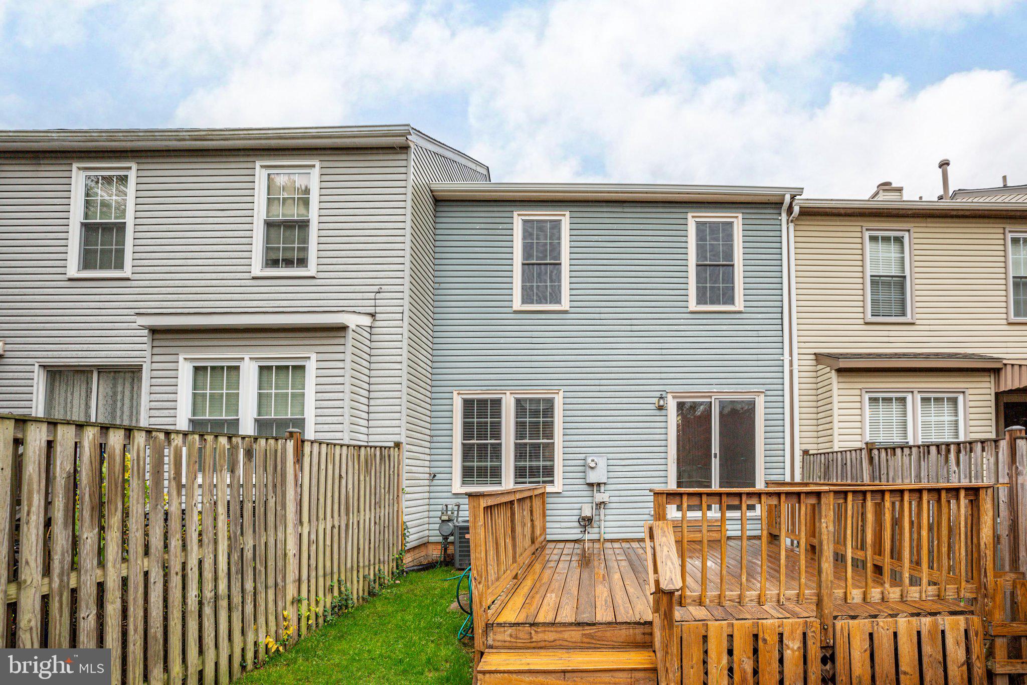 OAK SPRINGS - Residential Lease