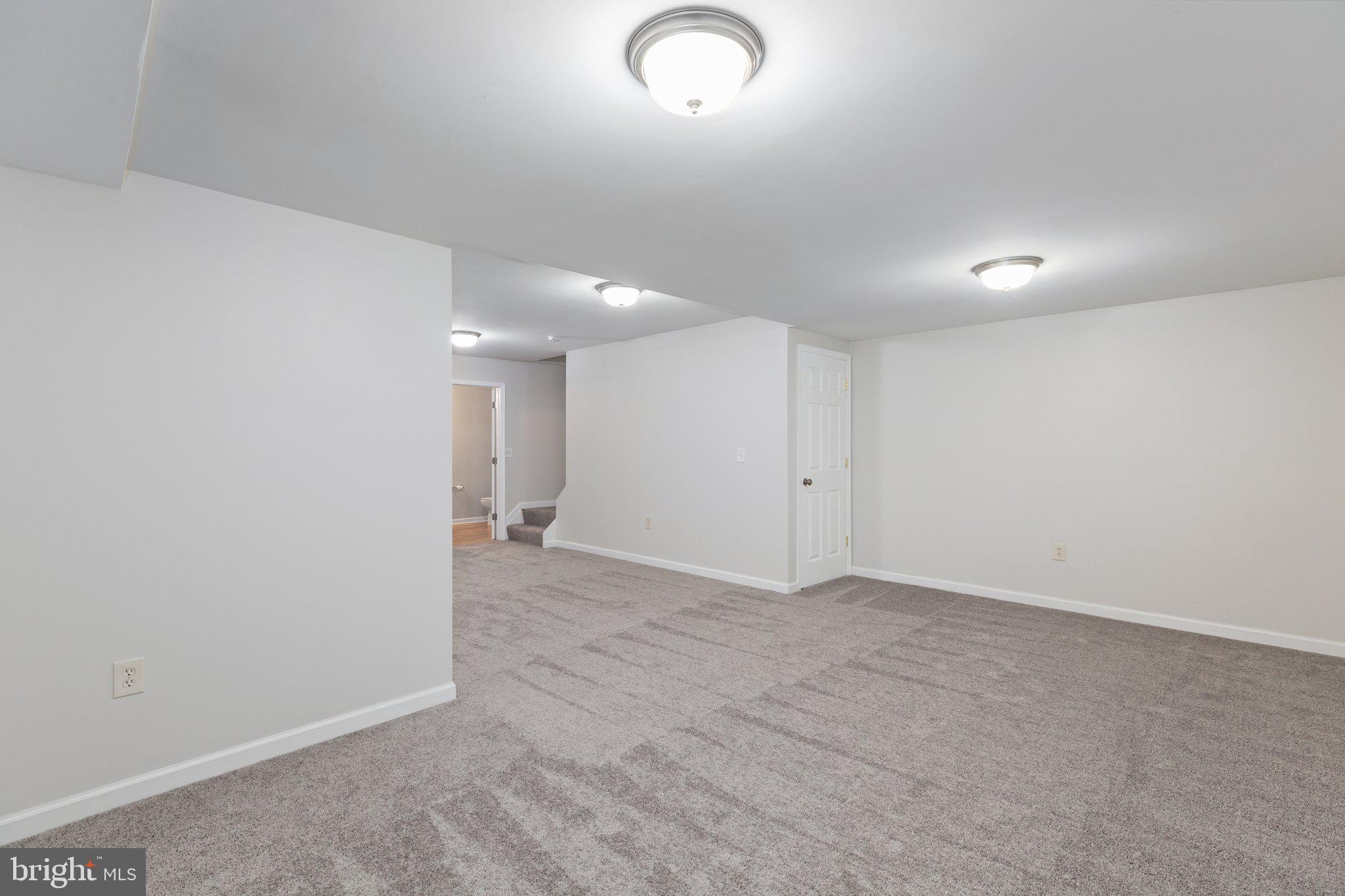 OAK SPRINGS - Residential Lease