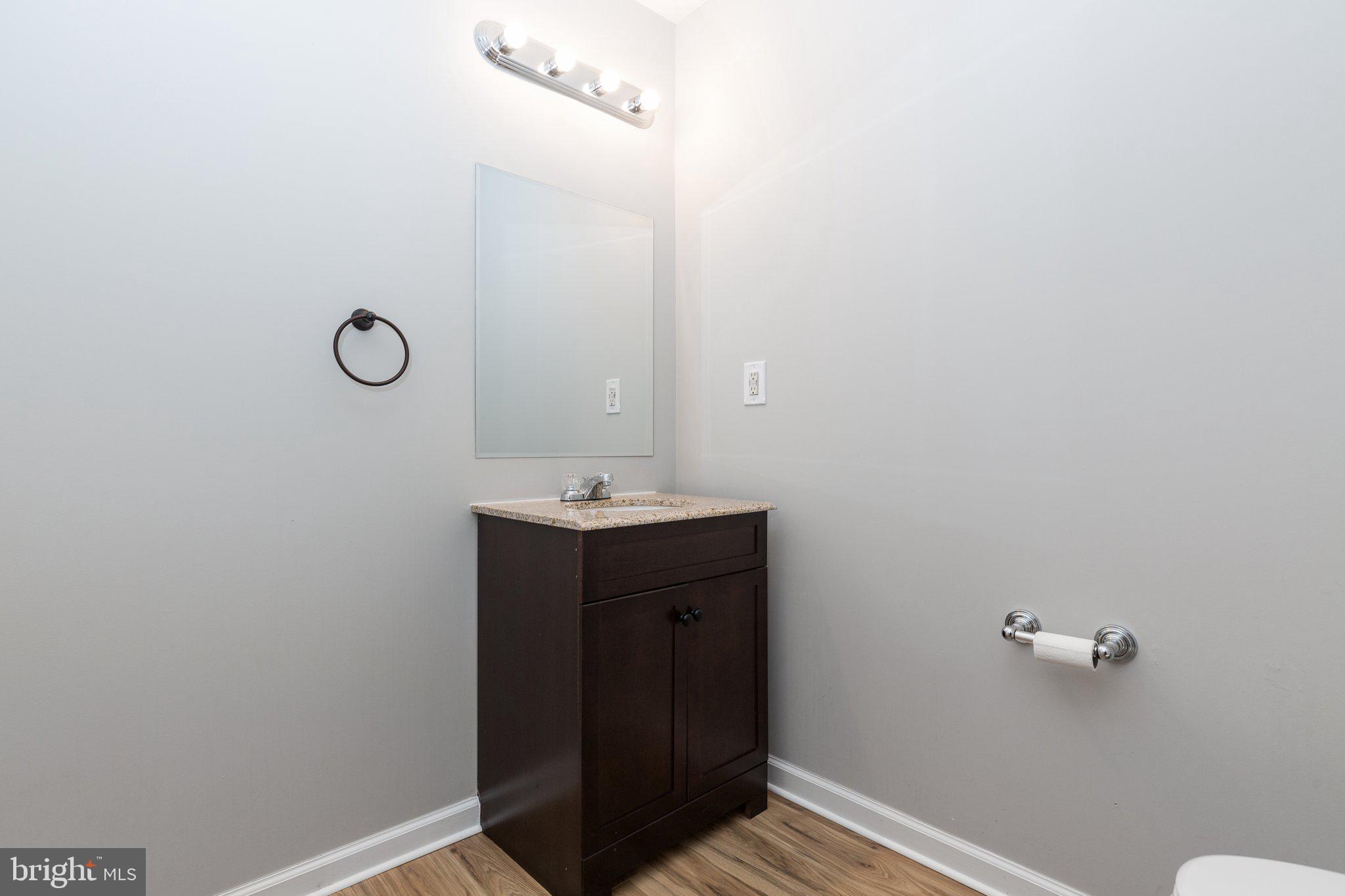 OAK SPRINGS - Residential Lease