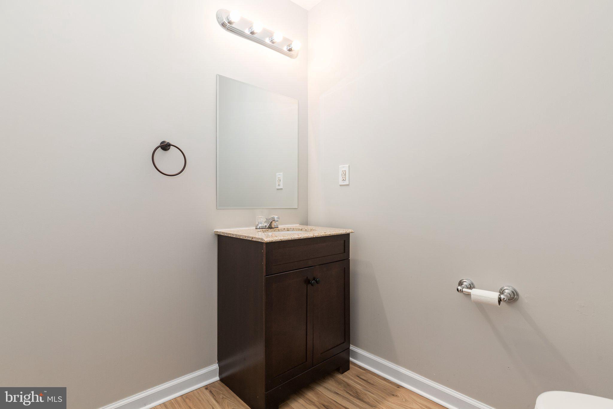 OAK SPRINGS - Residential Lease