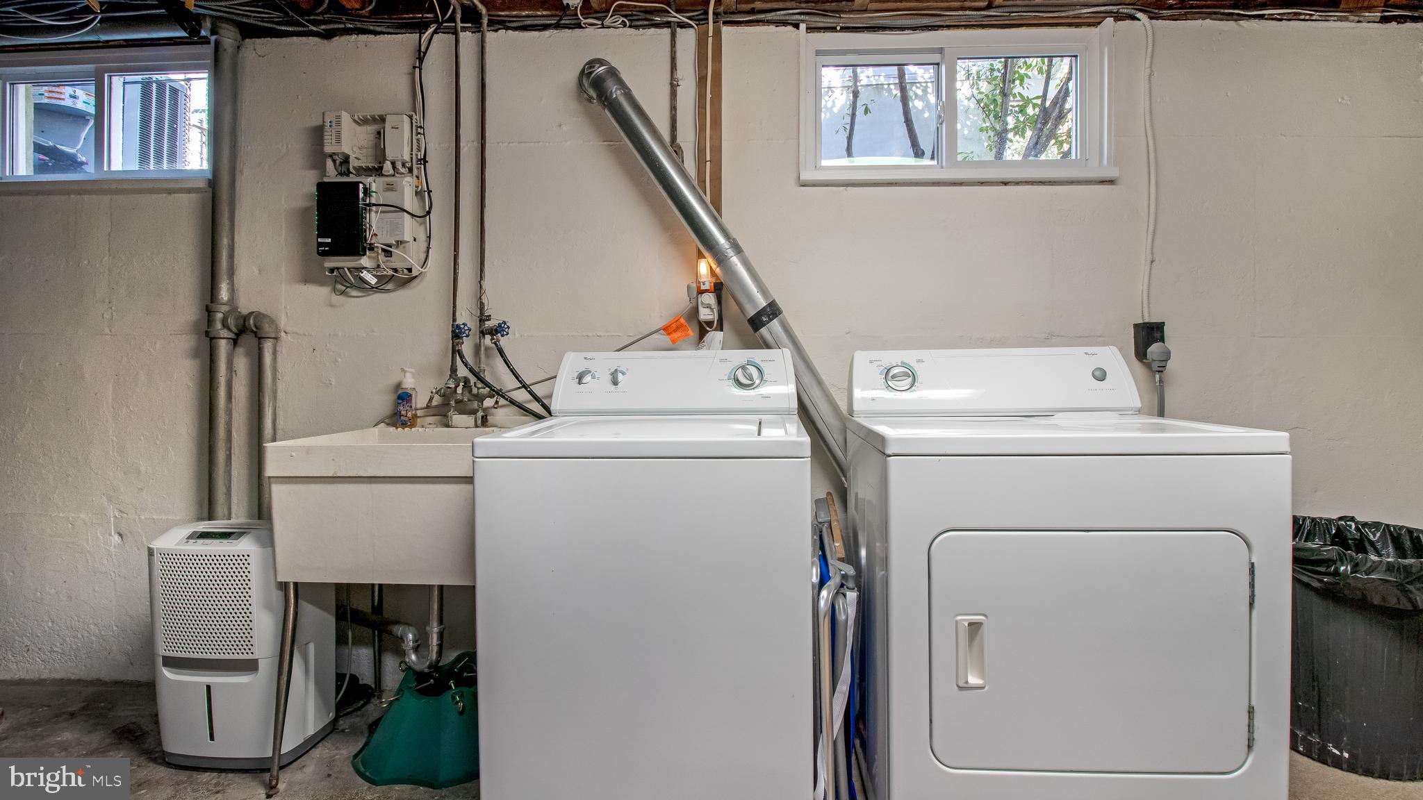 ARLINGTON FOREST - Residential