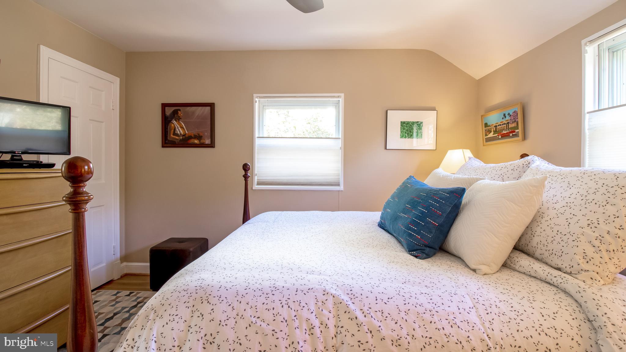 ARLINGTON FOREST - Residential