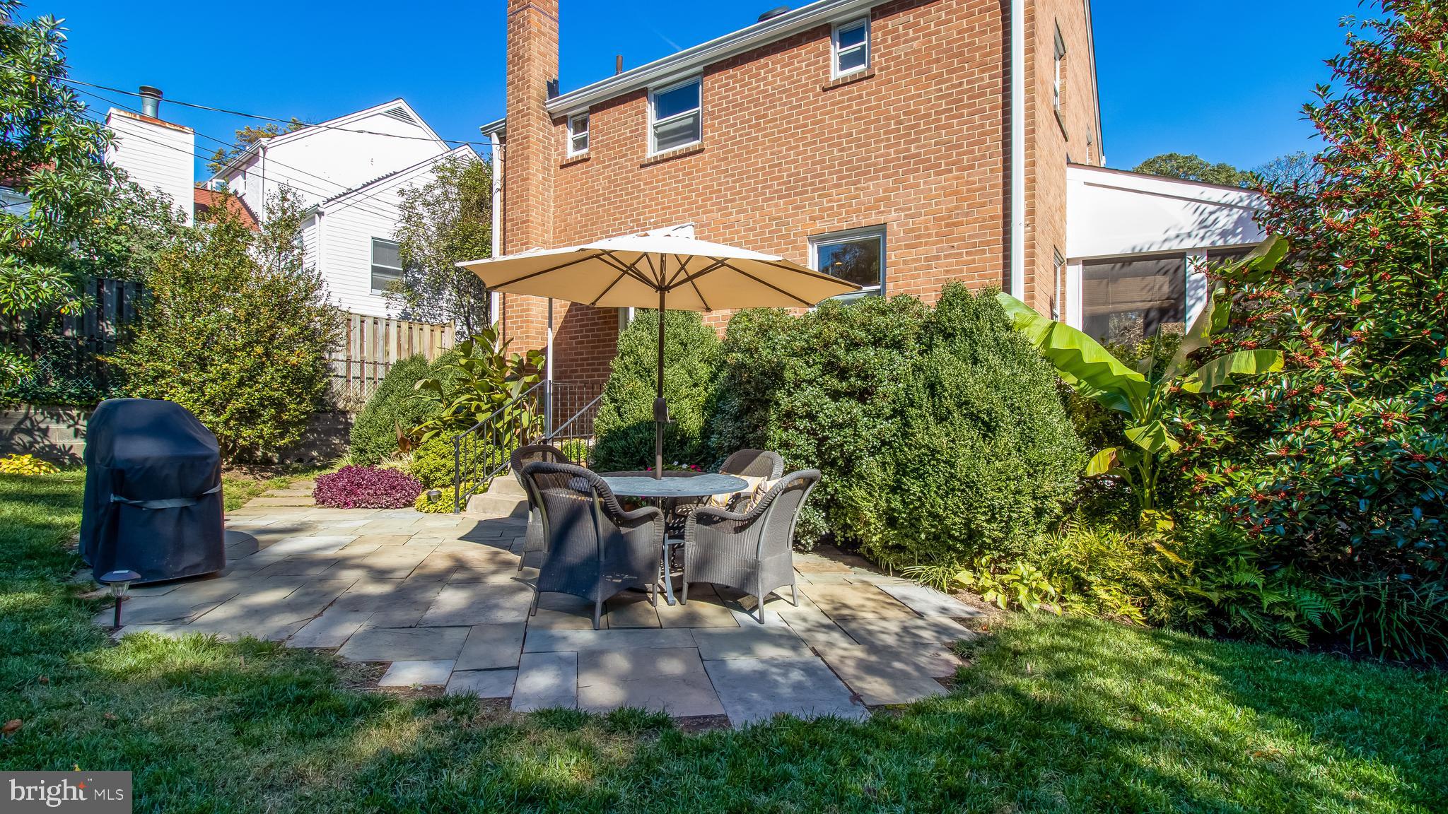 ARLINGTON FOREST - Residential