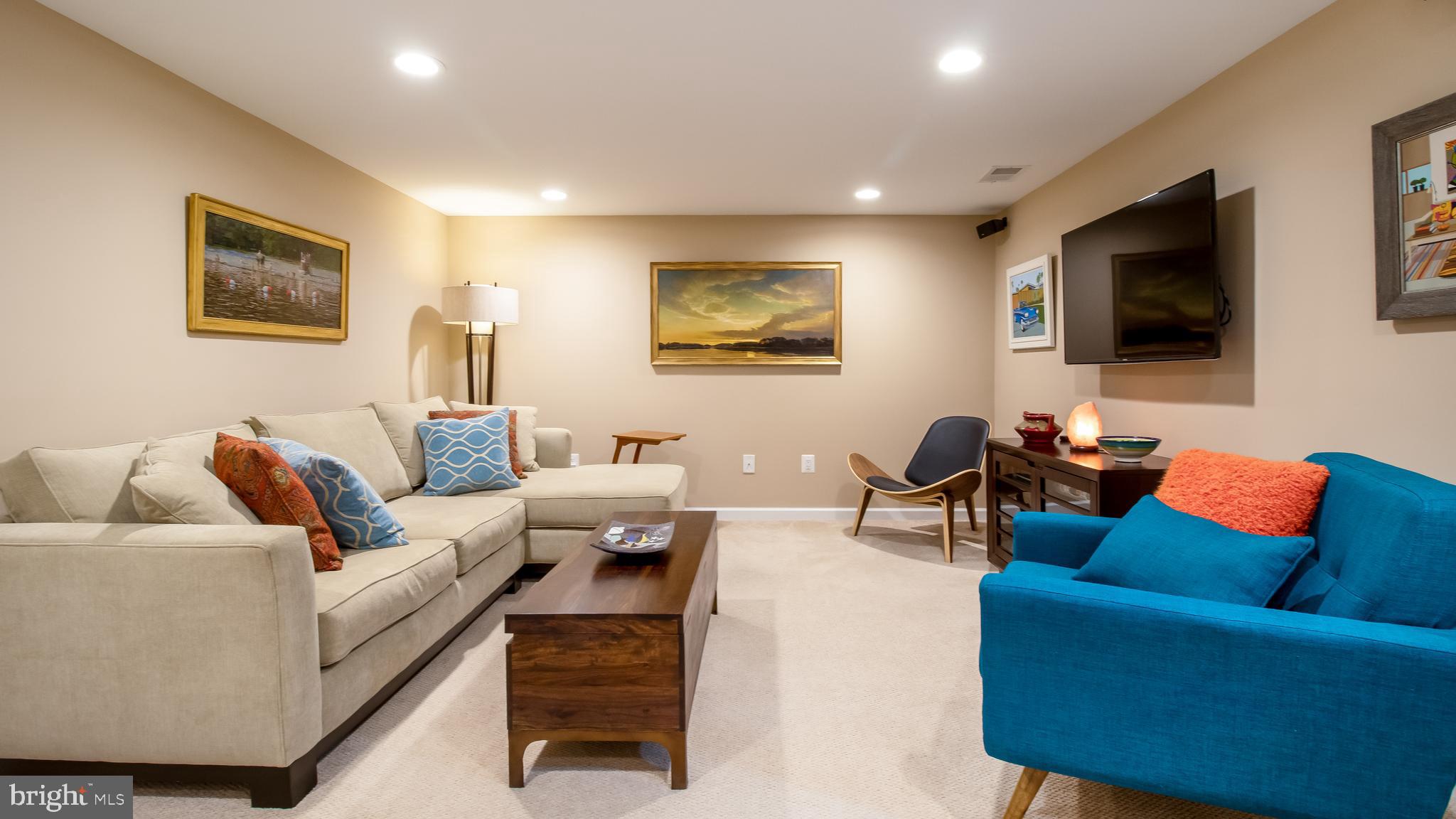 ARLINGTON FOREST - Residential