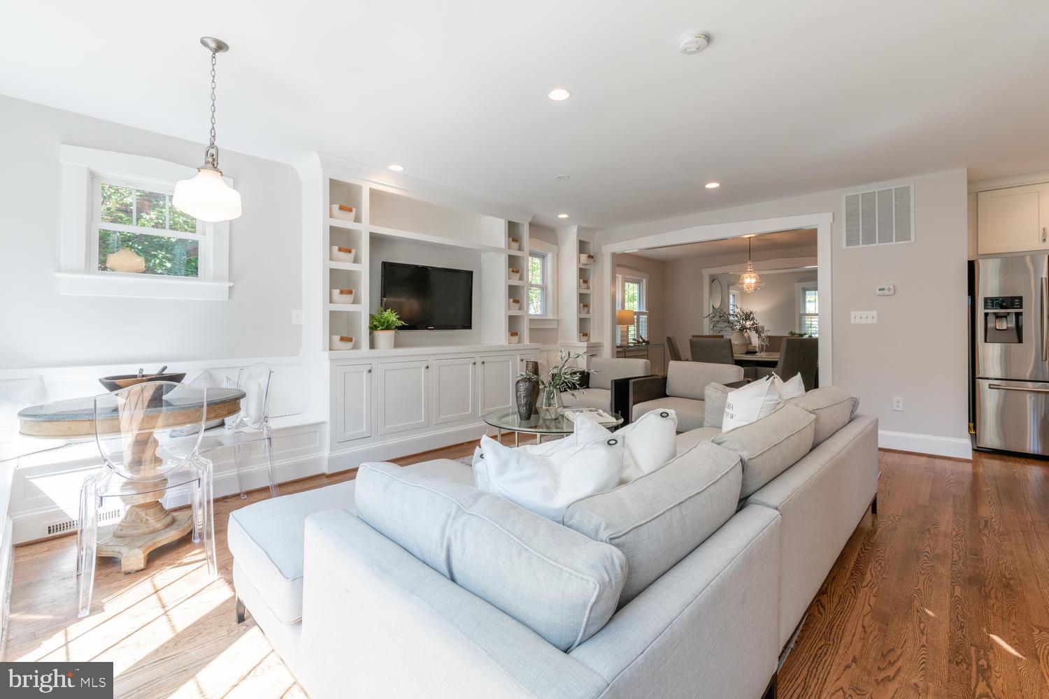 DEL RAY - Residential