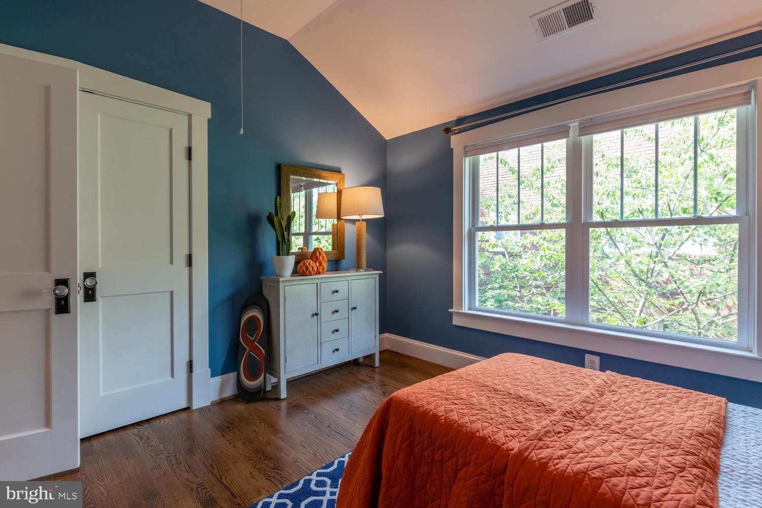 DEL RAY - Residential