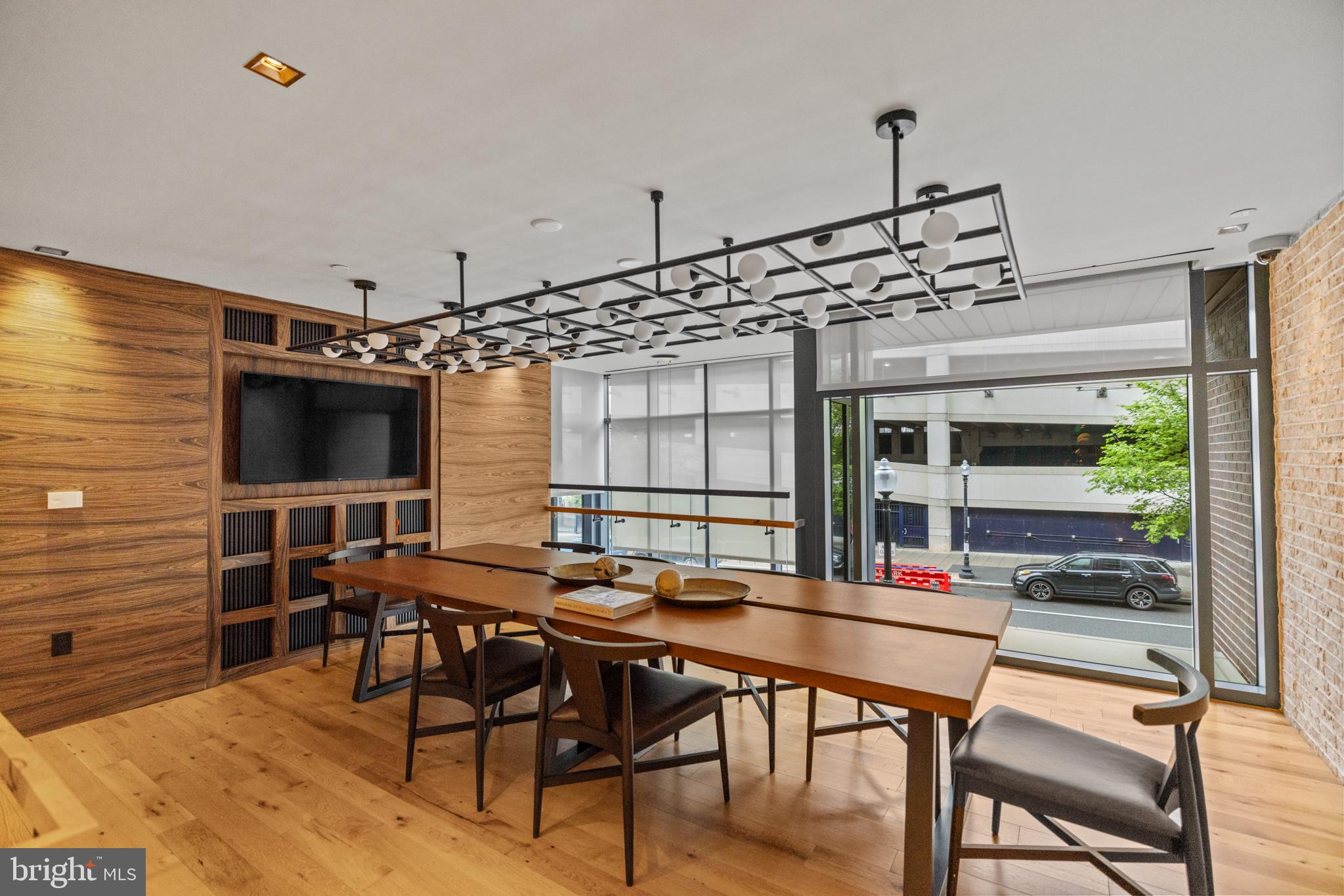 NAVY YARD - Residential