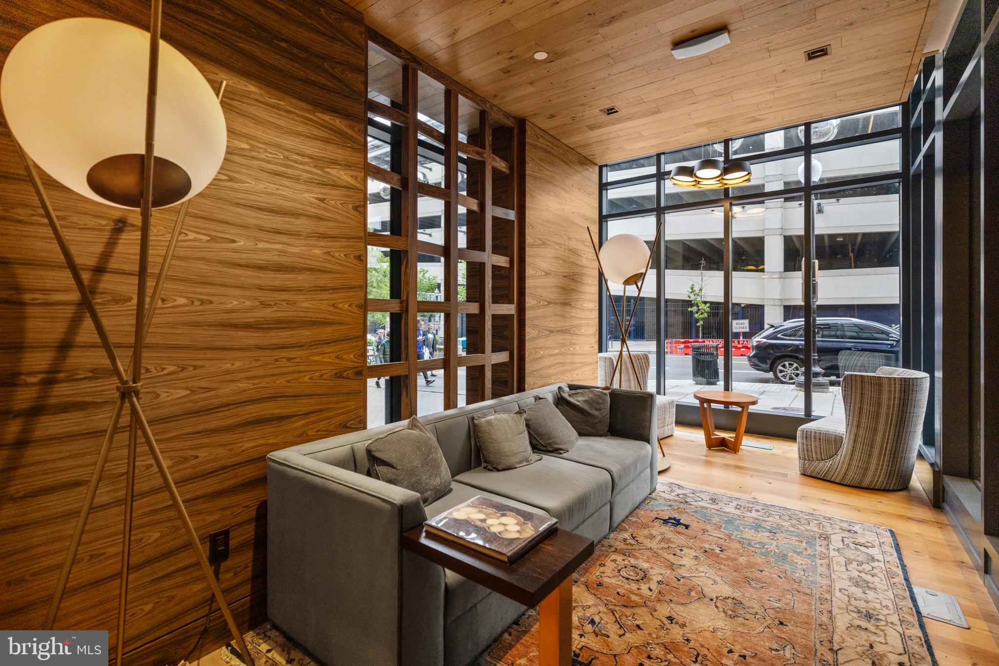 NAVY YARD - Residential