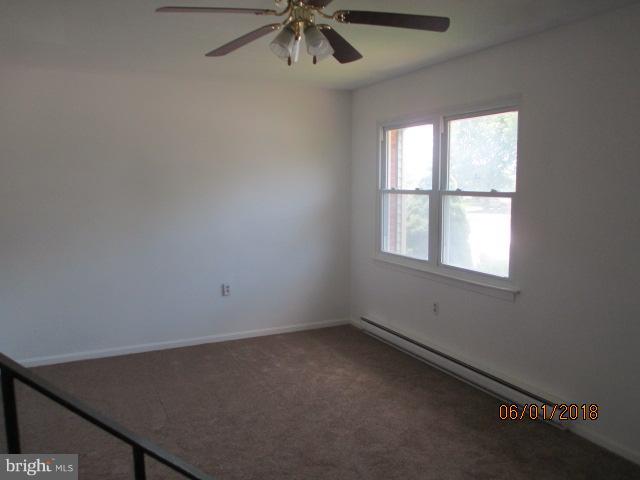 SURRY SQUARE - Residential