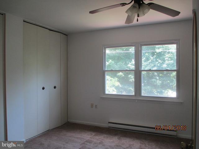 SURRY SQUARE - Residential