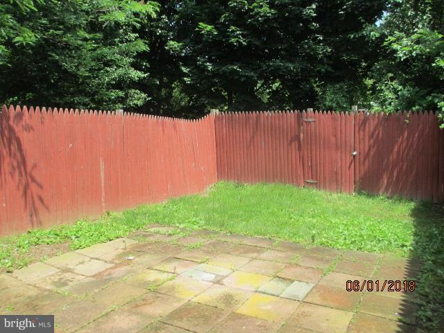 SURRY SQUARE - Residential