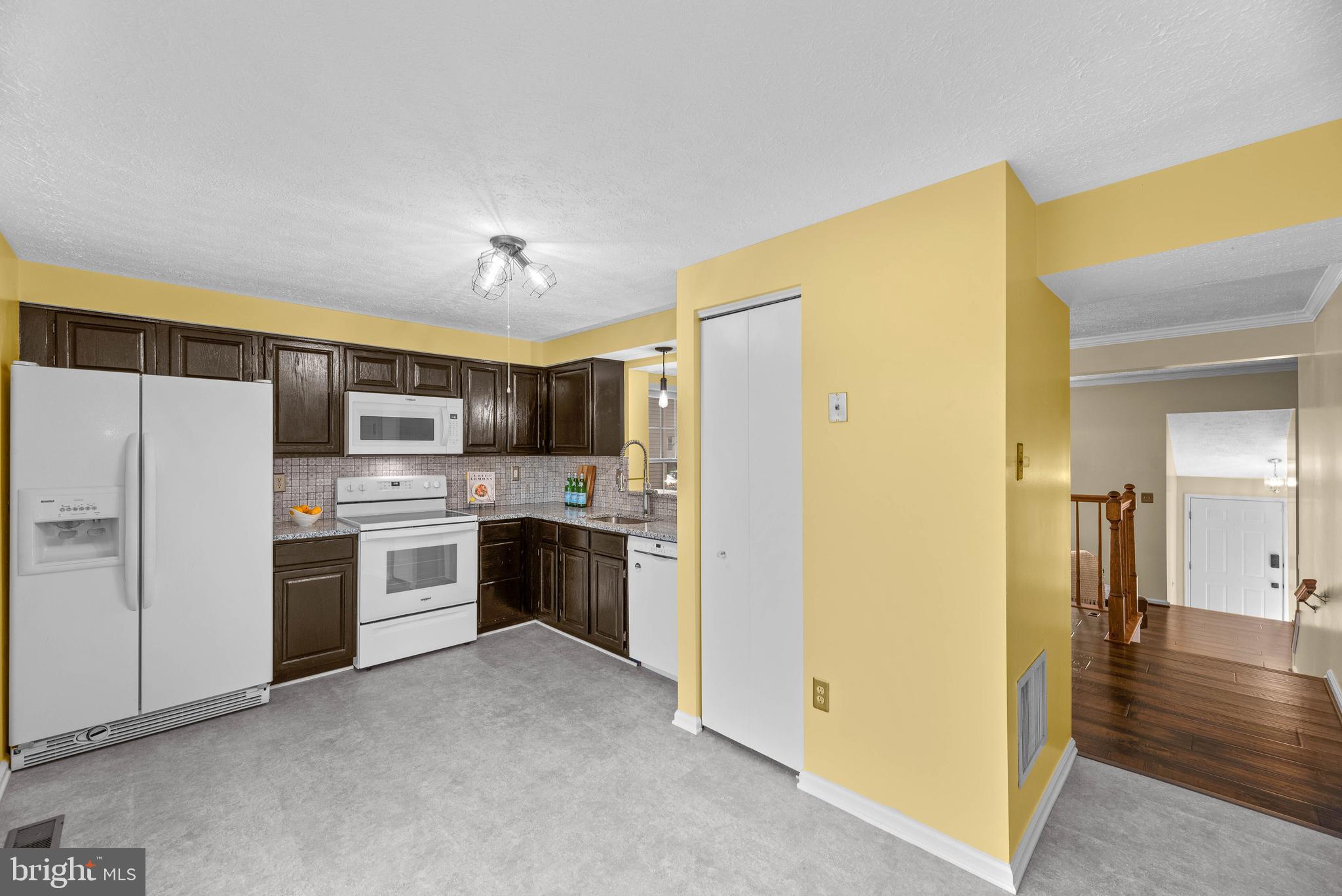 OAK WEST - Residential