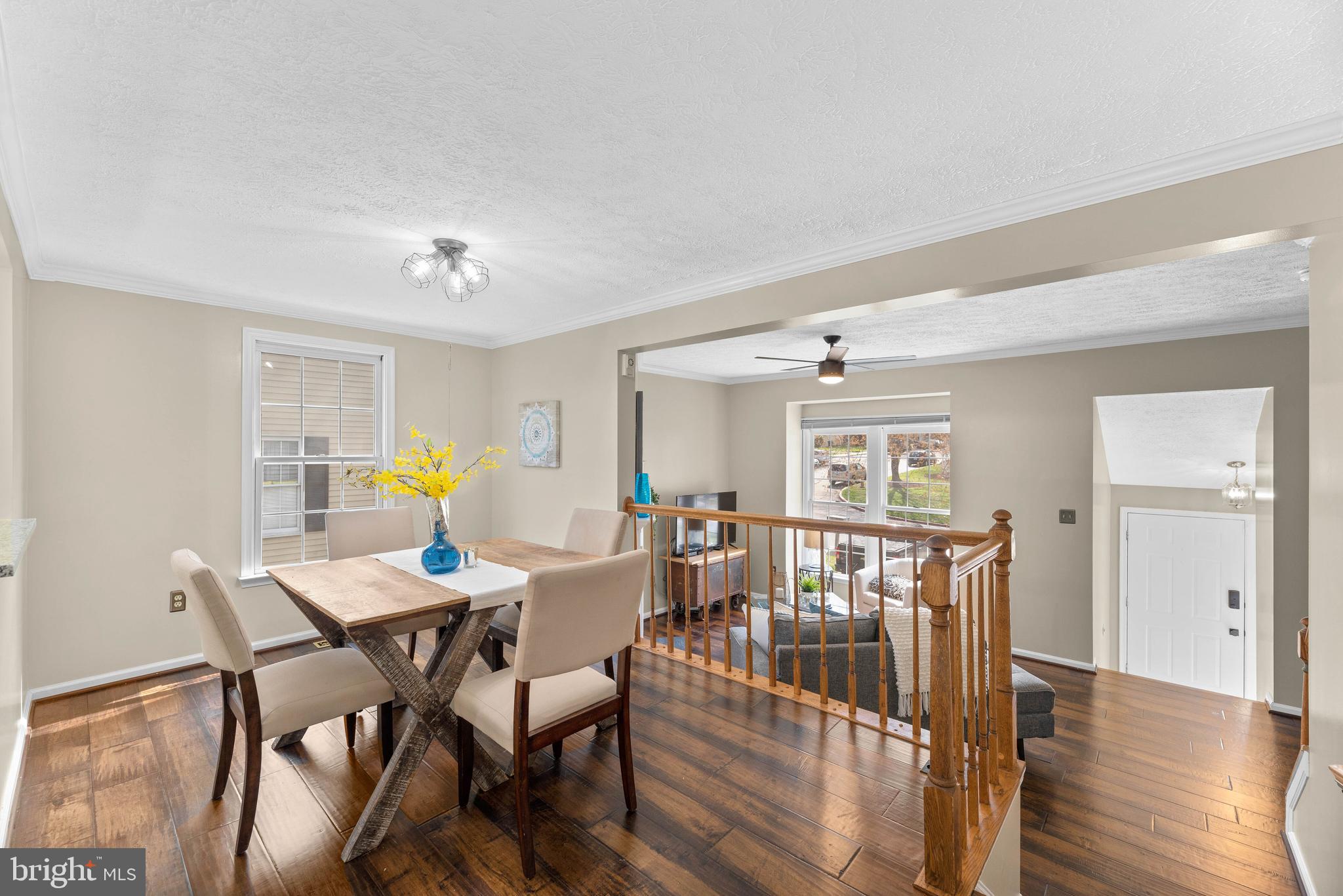 OAK WEST - Residential