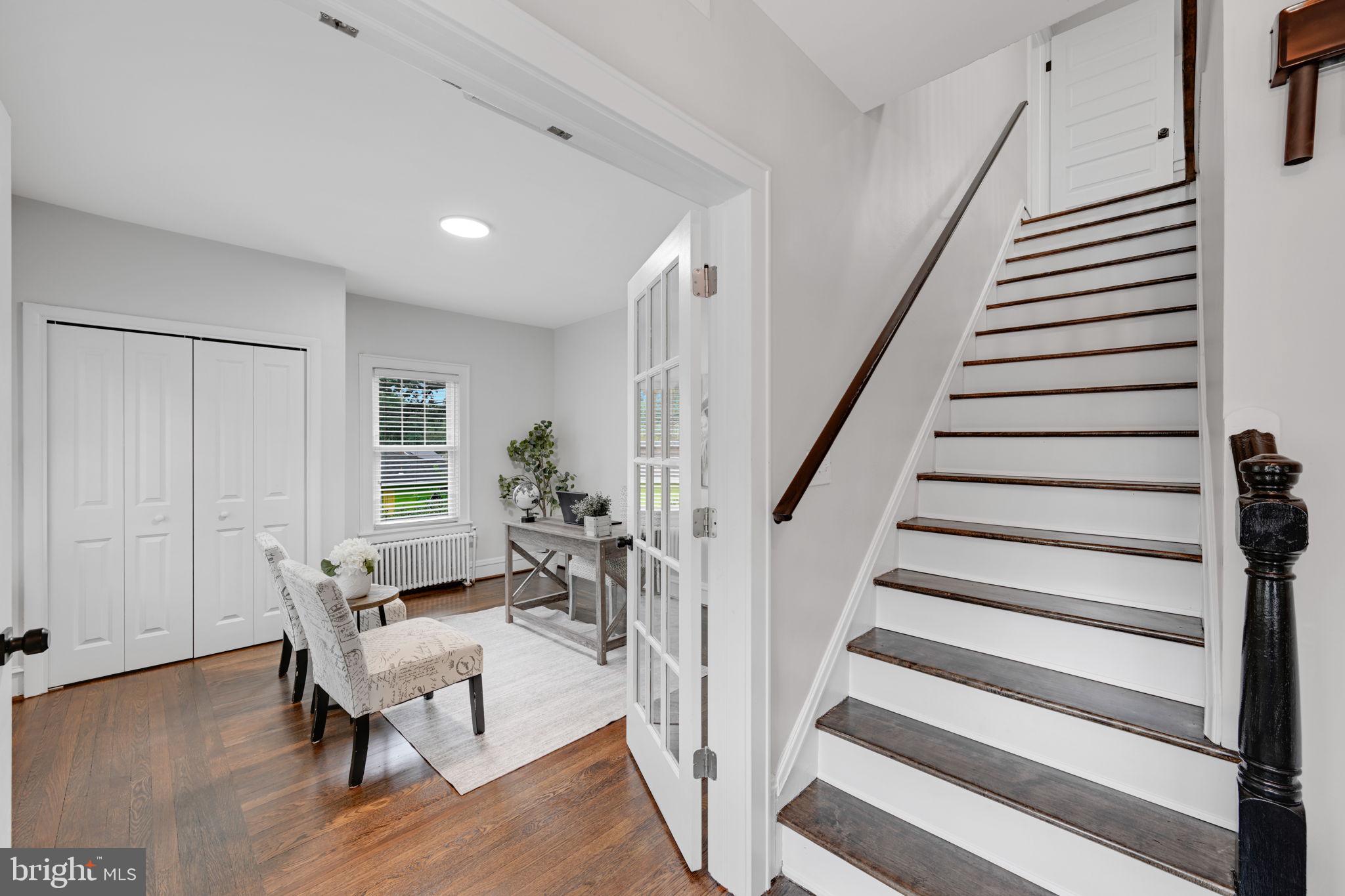 6204 LOMBARD