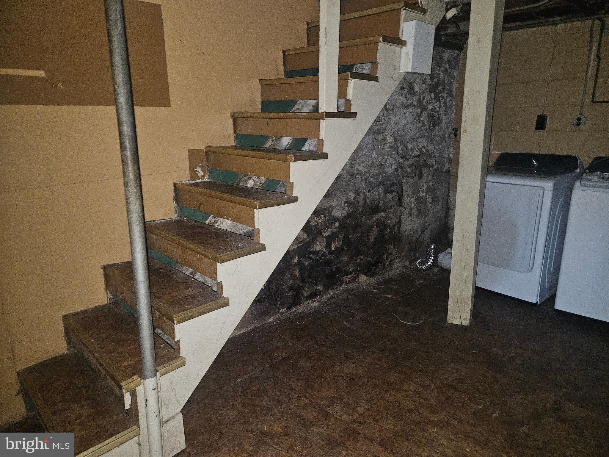 SAINT JOSEPHS - Residential