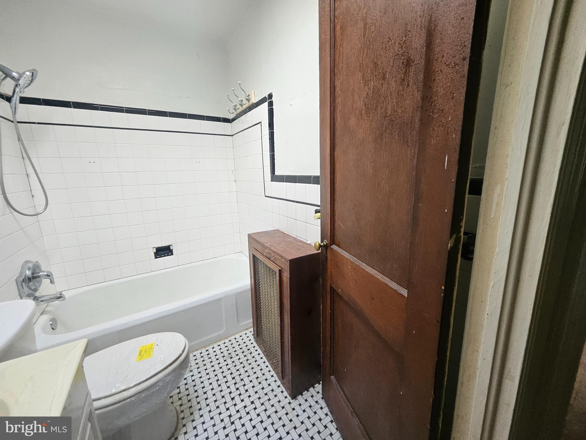 SAINT JOSEPHS - Residential