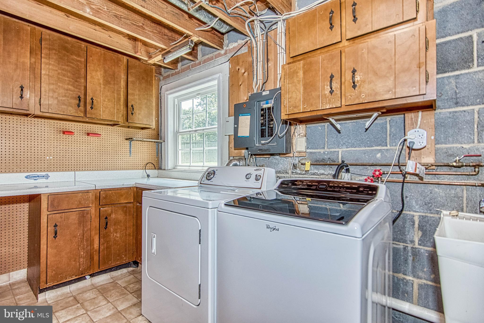 GLYNHILL - Residential Lease