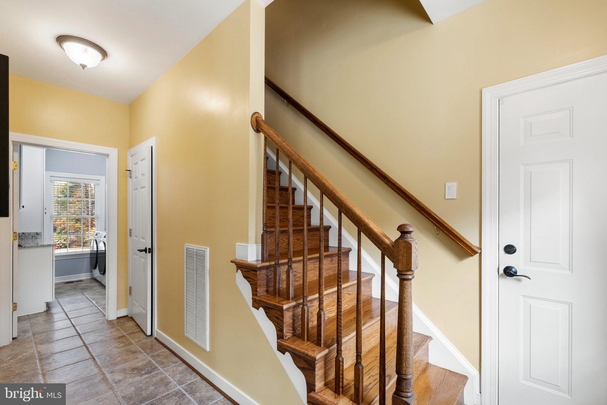 JAMES RIVER ESTATES - Residential