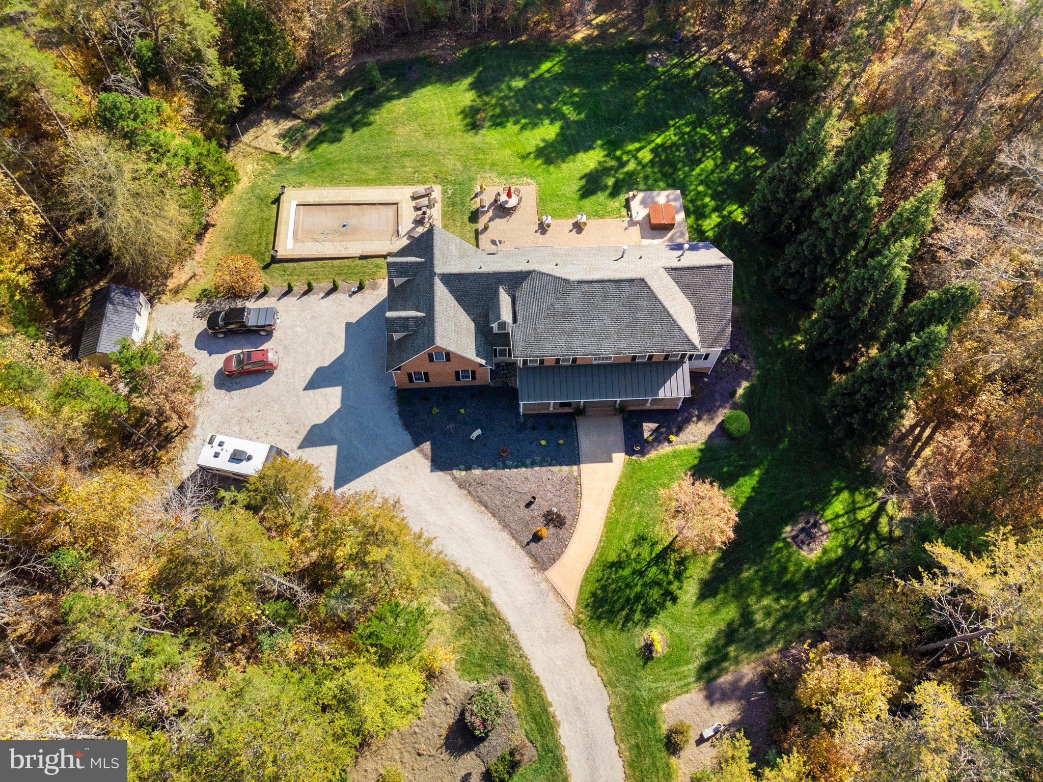 JAMES RIVER ESTATES - Residential