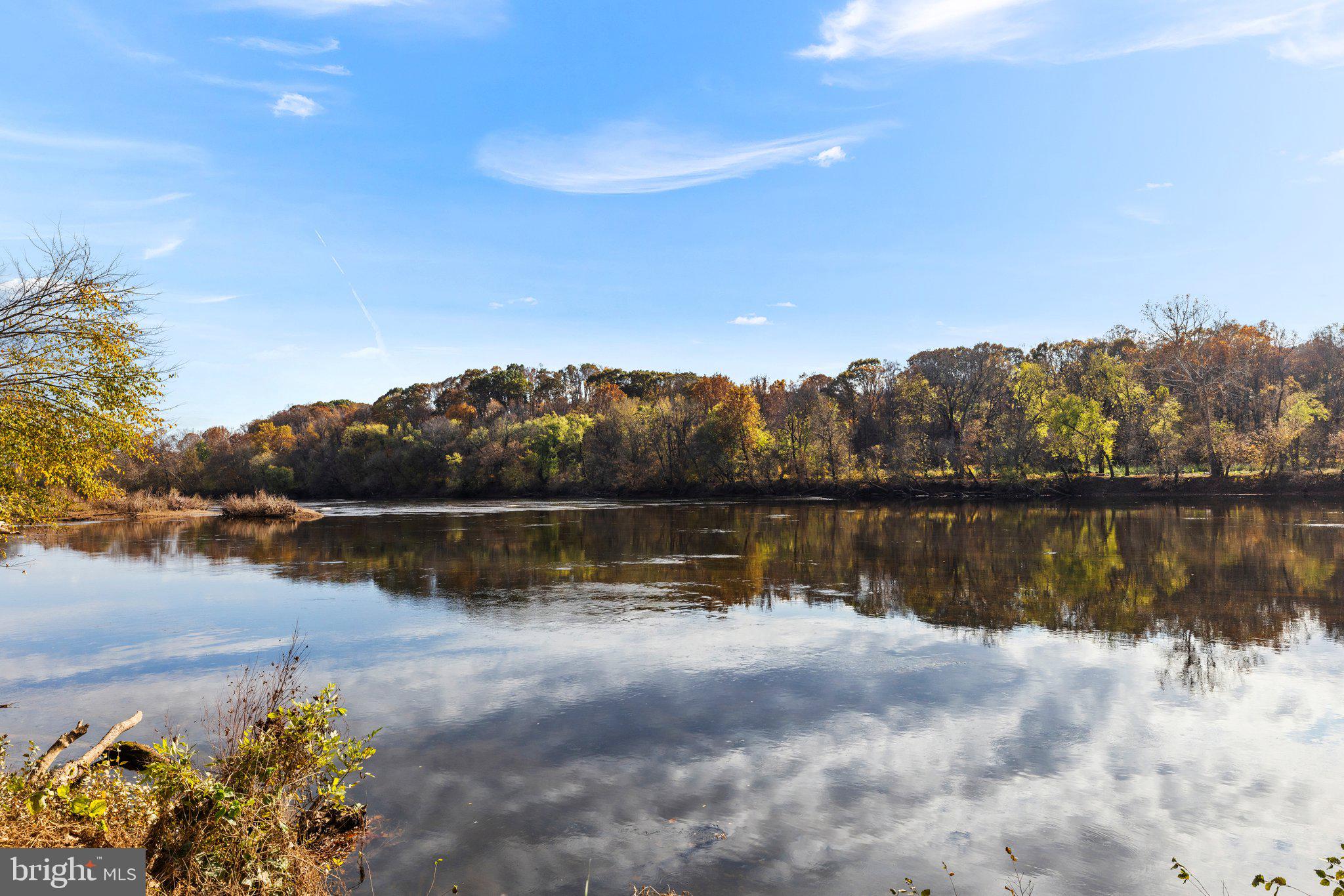JAMES RIVER ESTATES - Residential