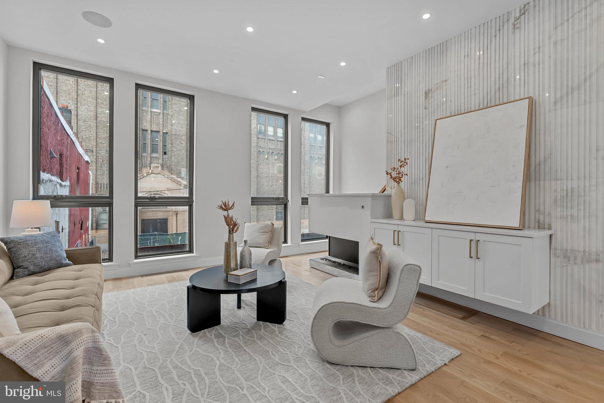 BELLA VISTA - Residential