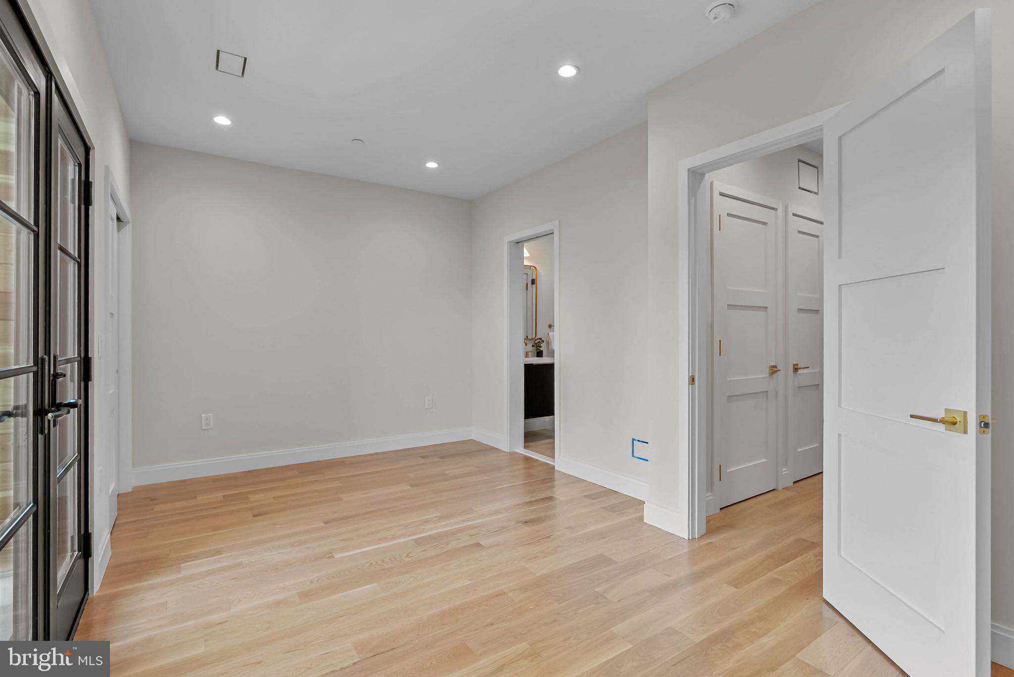 BELLA VISTA - Residential