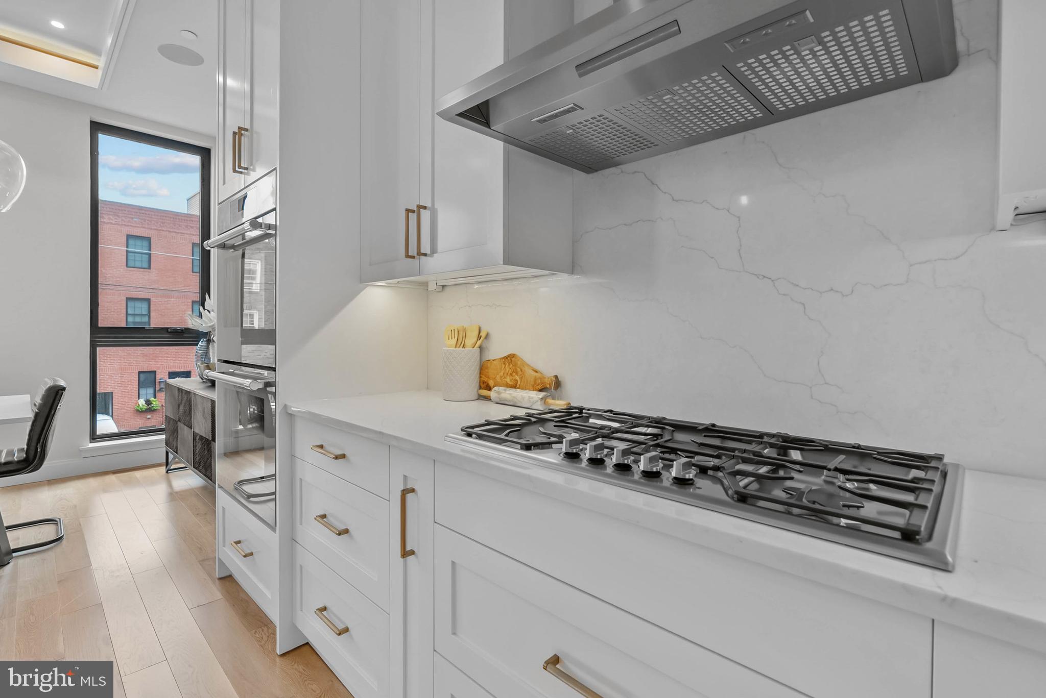 BELLA VISTA - Residential