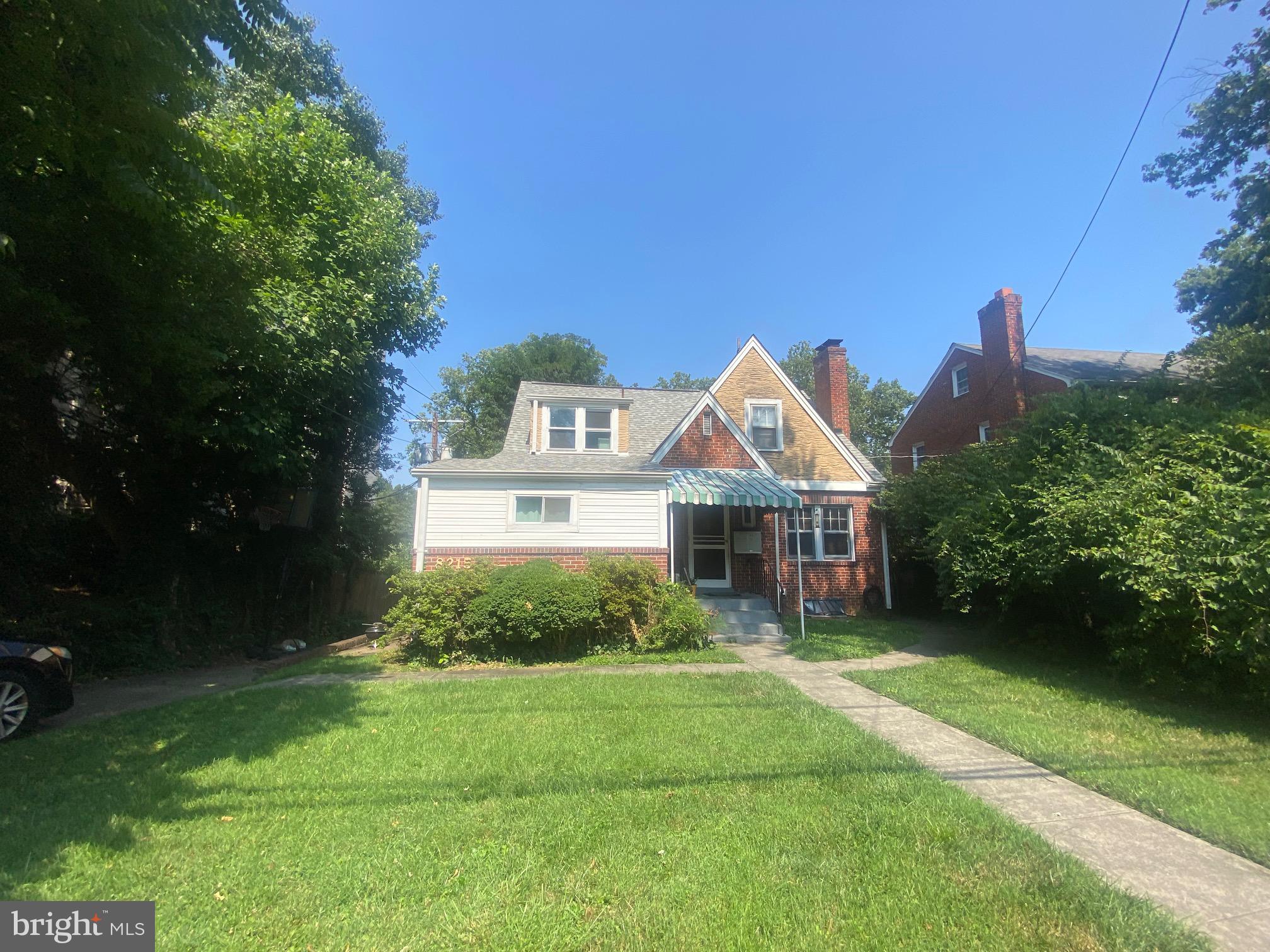 WHEATON OUTSIDE - Residential Lease