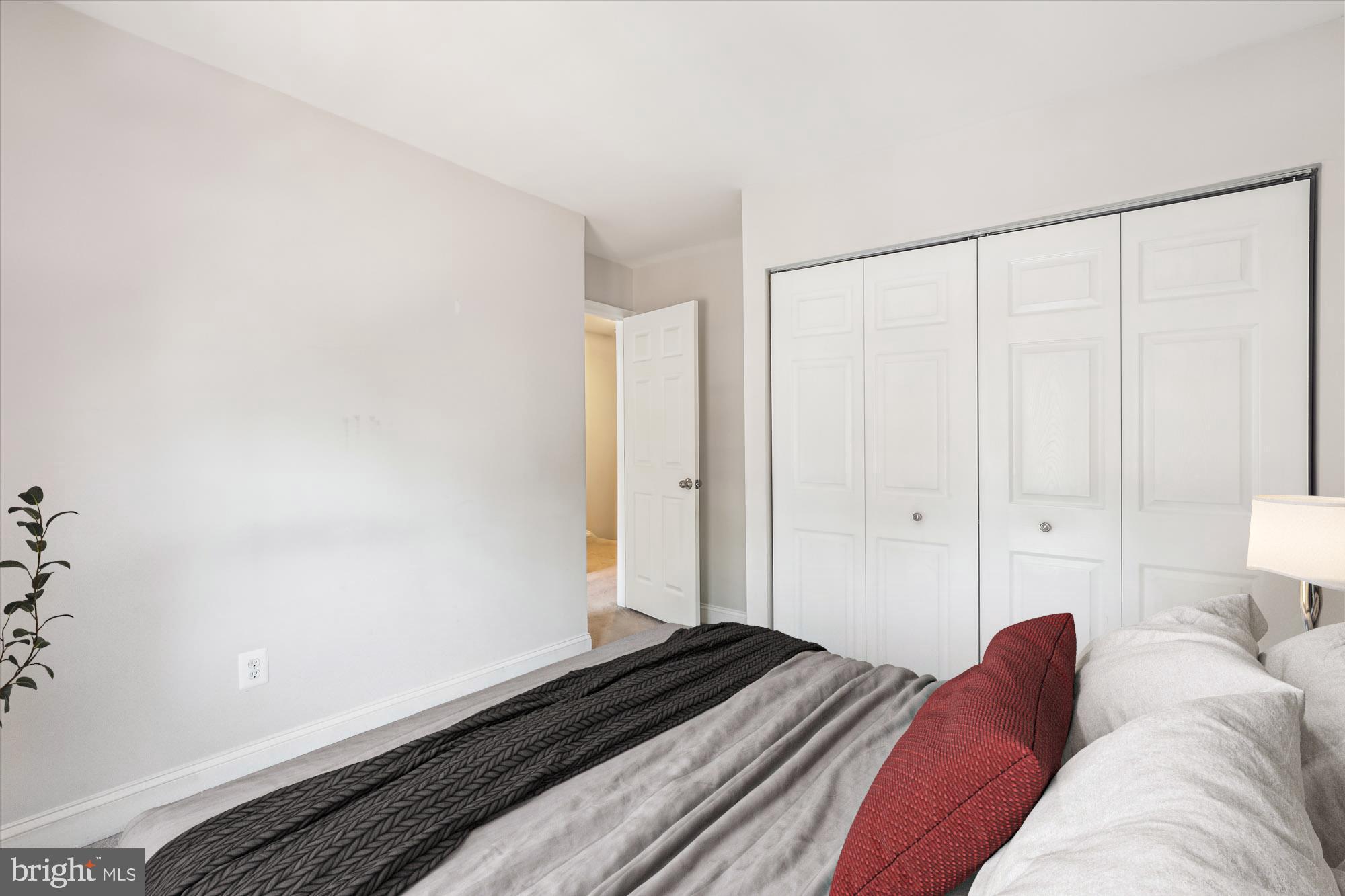 DEEPWOOD - Residential