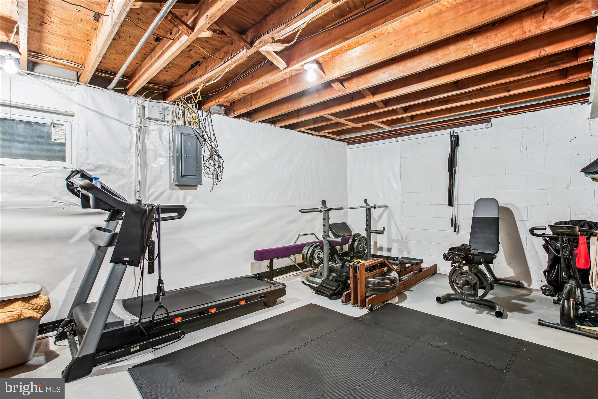 DEEPWOOD - Residential