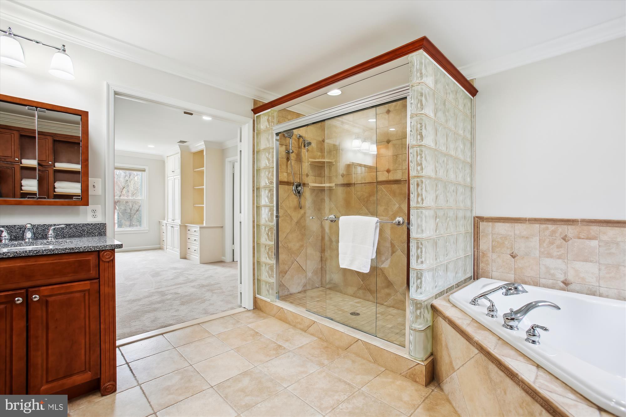 HAMDEN VALE - Residential