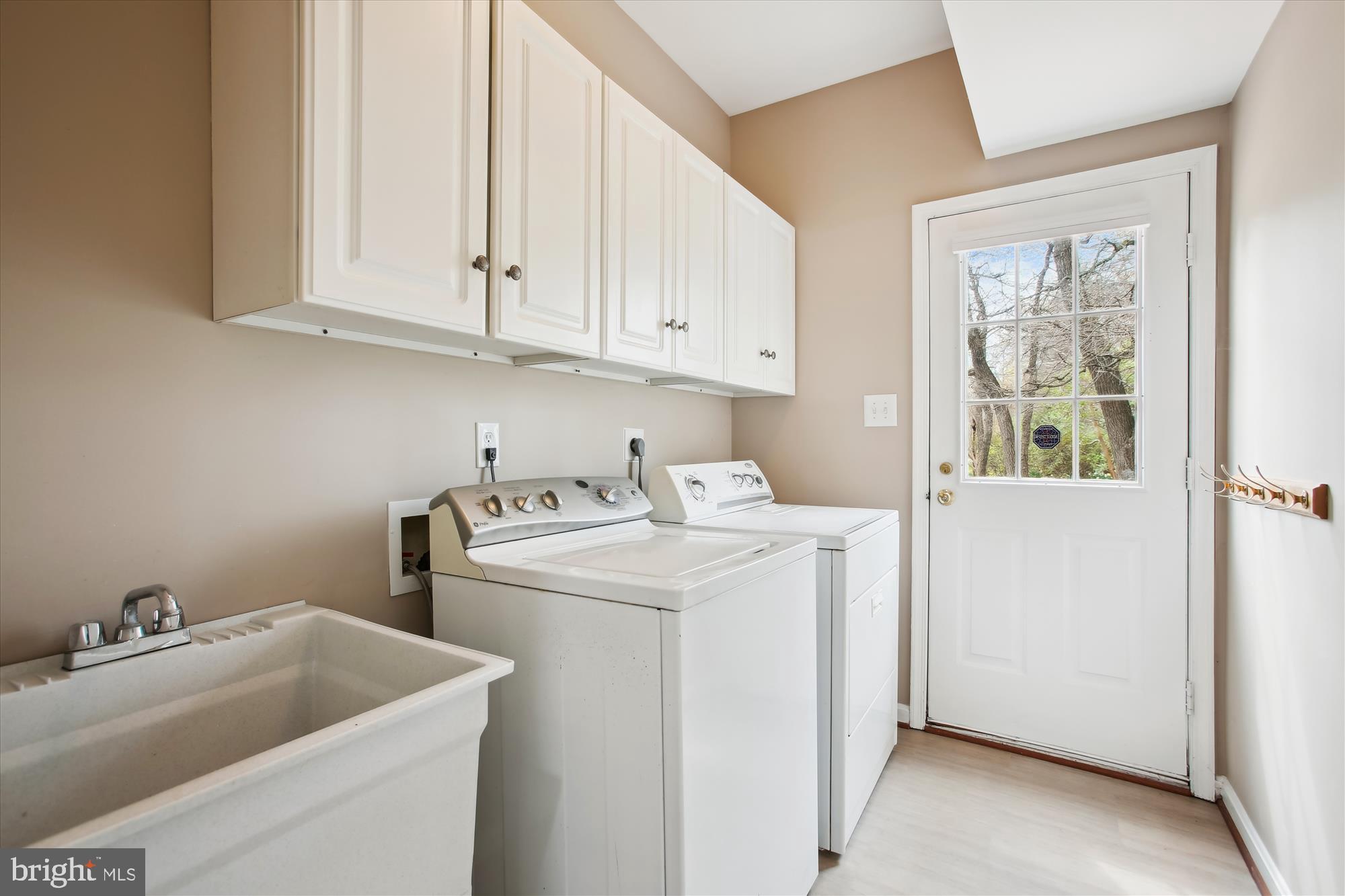 HAMDEN VALE - Residential